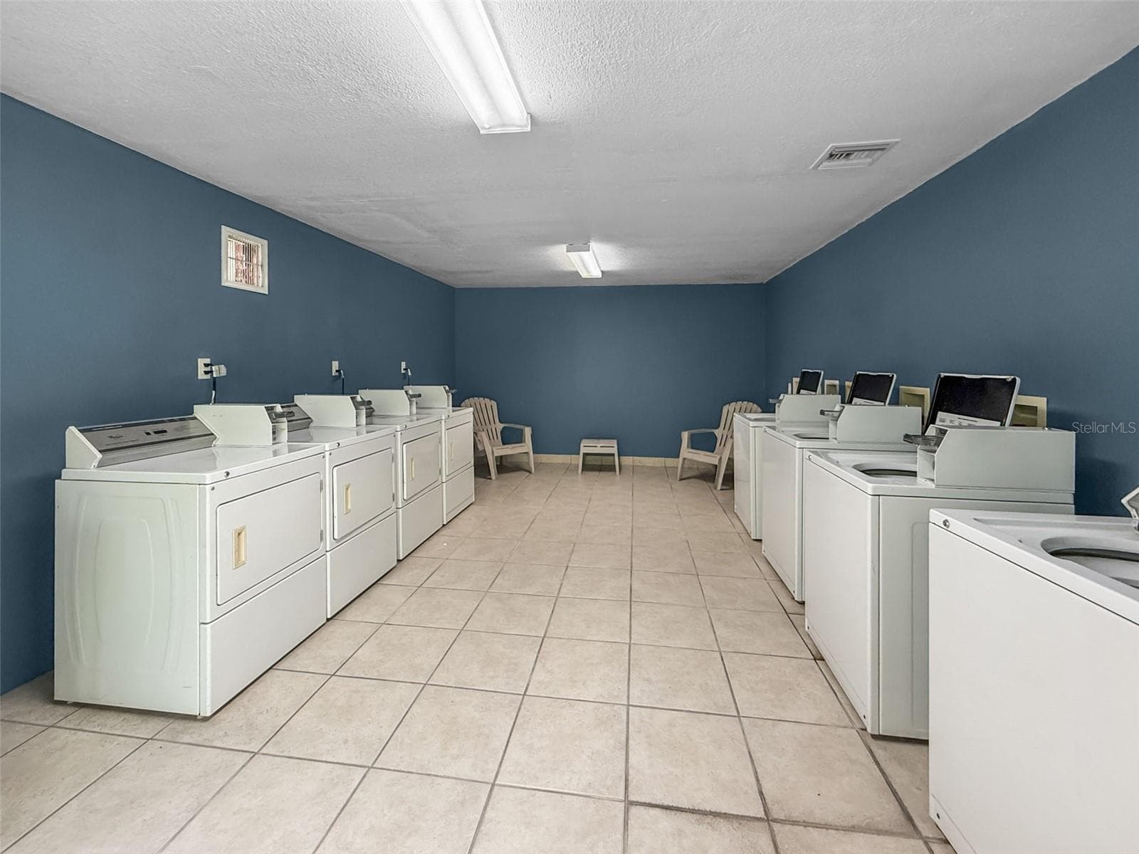 Laundry Room If you need it! - 200 COUNTRY CLUB DR #108, LARGO