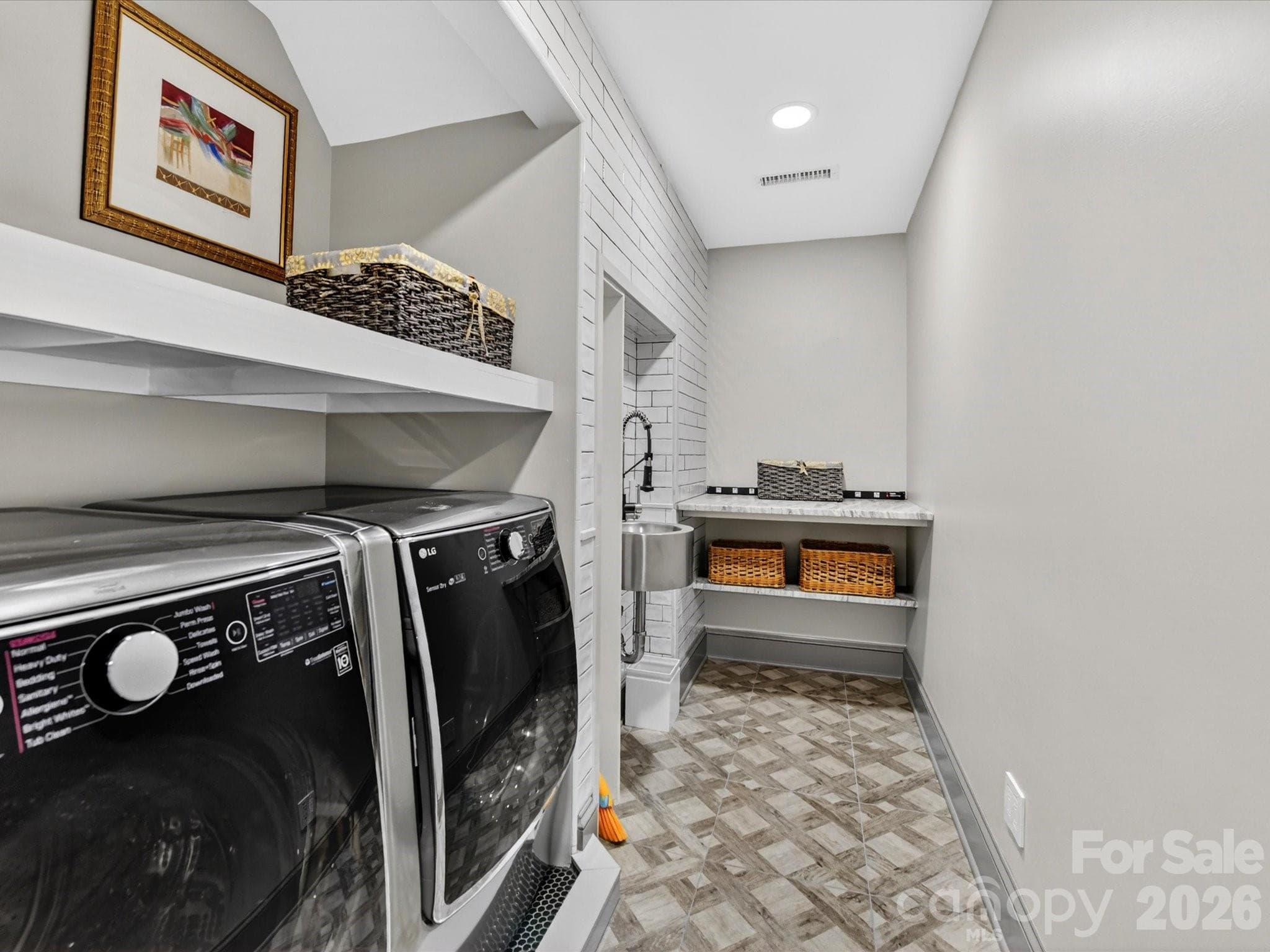 Upper Level Laundry Room. - 2723 Providence Pine Lane, Charlotte