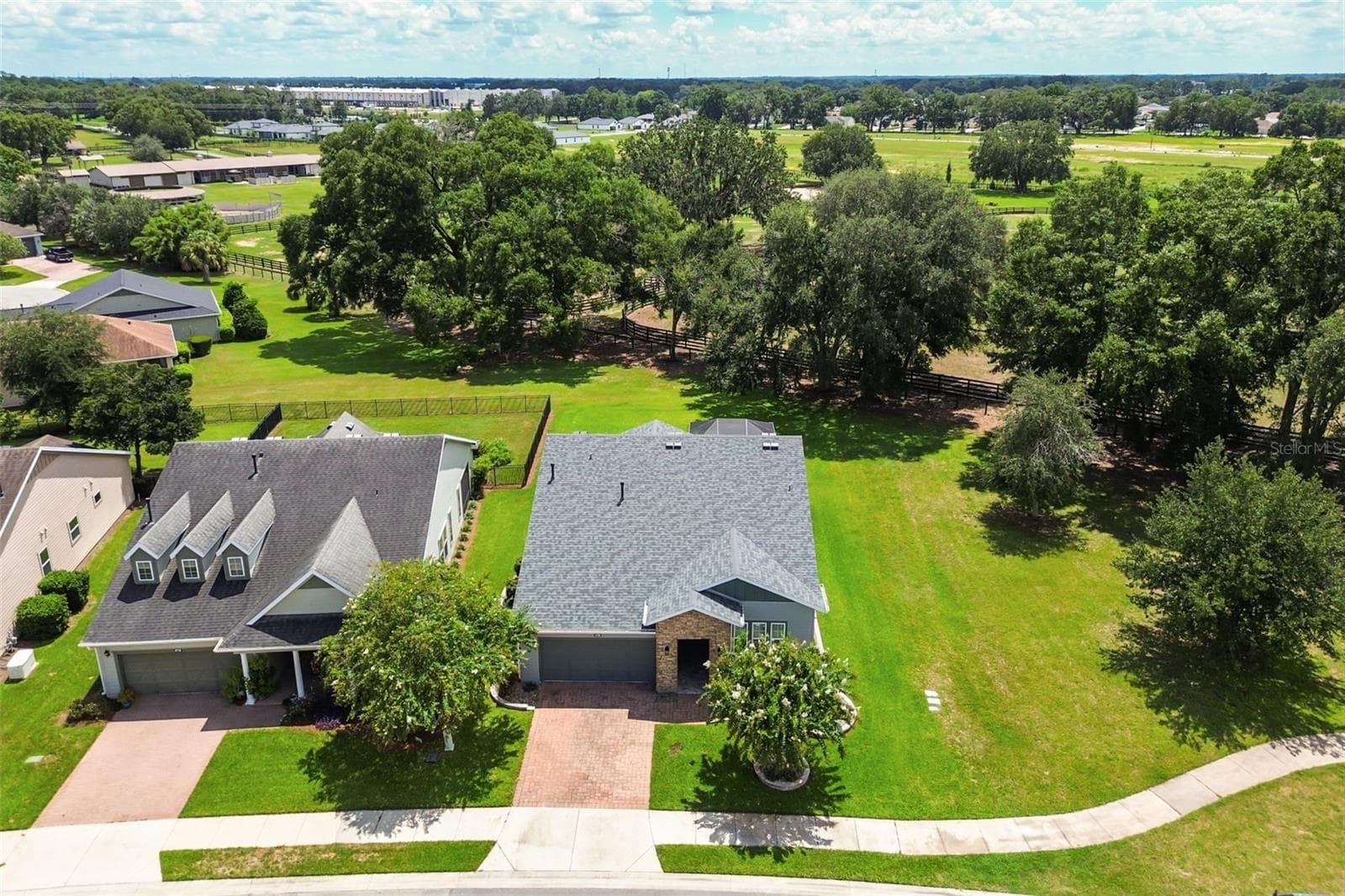Single Family Residence at 4720 NW 35TH LANE RD, OCALA, photo 2 of 63