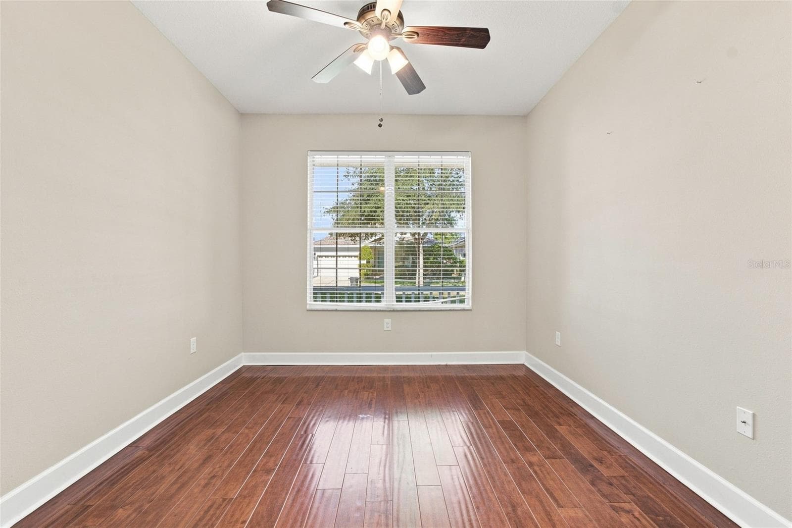 Single Family Residence at 20113 BENDING CREEK PL, TAMPA, photo 10 of 62