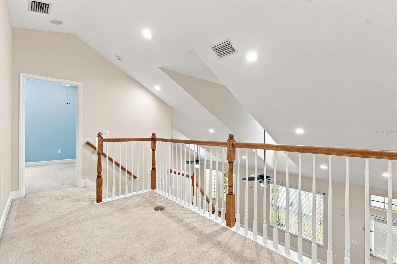 Single Family Residence at 20113 BENDING CREEK PL, TAMPA, photo 33 of 62