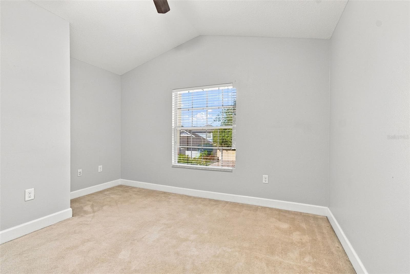 Single Family Residence at 20113 BENDING CREEK PL, TAMPA, photo 36 of 62