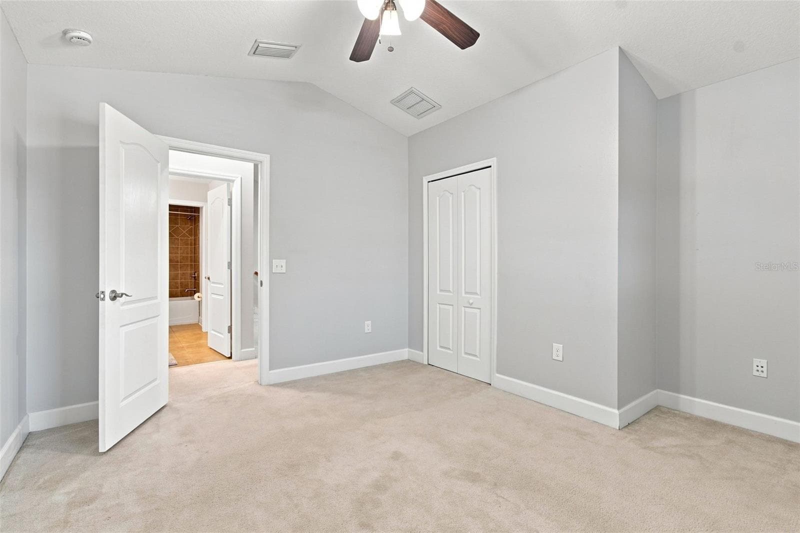 Single Family Residence at 20113 BENDING CREEK PL, TAMPA, photo 37 of 62