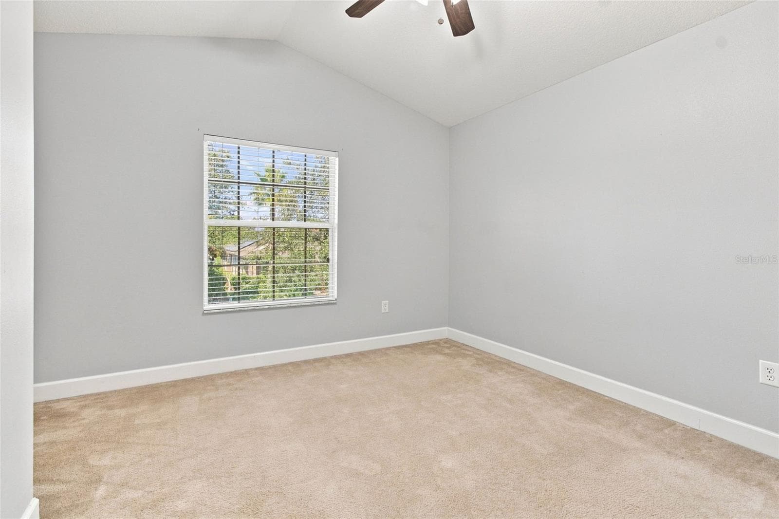 Single Family Residence at 20113 BENDING CREEK PL, TAMPA, photo 39 of 62