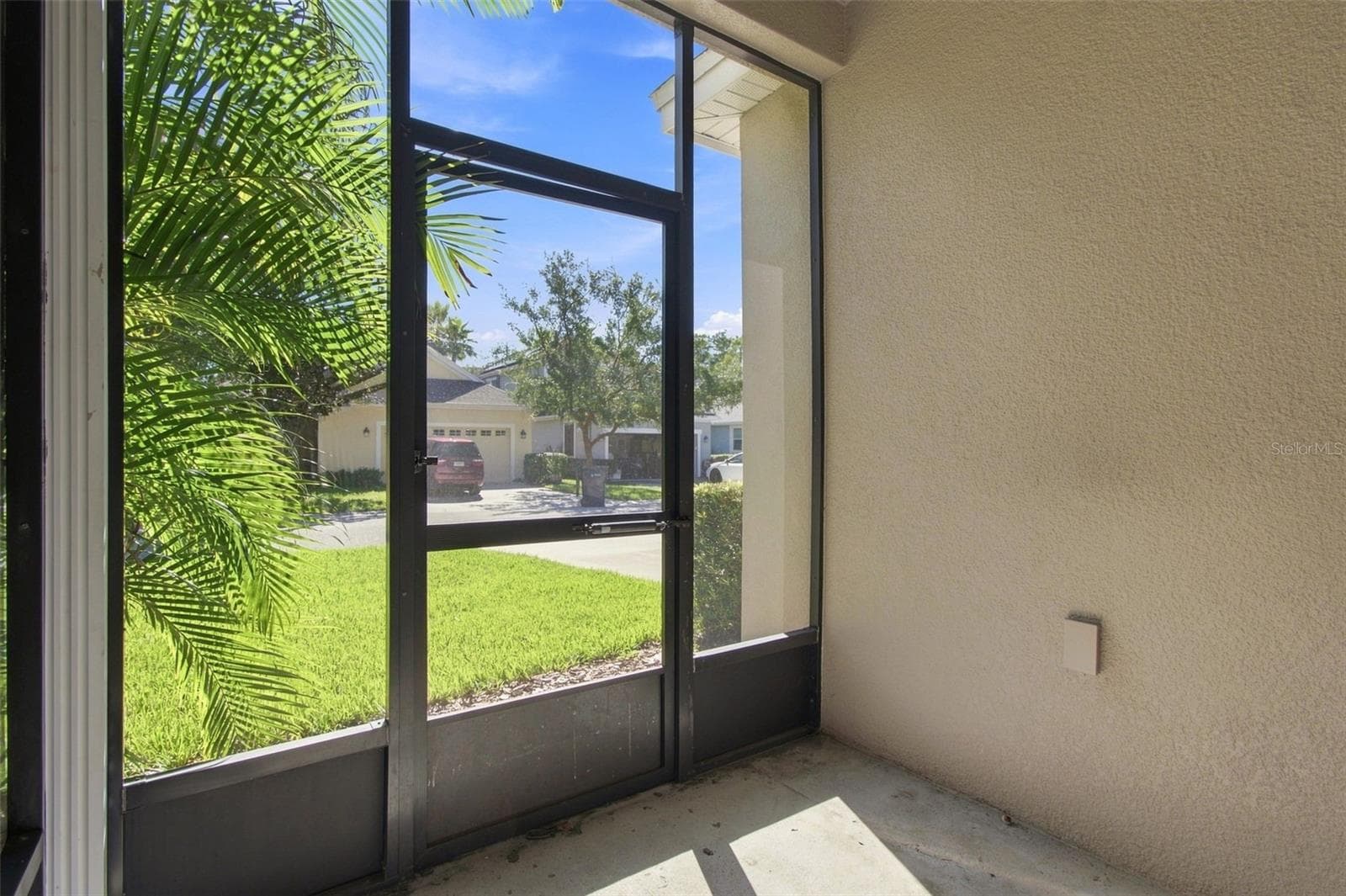 Single Family Residence at 20113 BENDING CREEK PL, TAMPA, photo 42 of 62