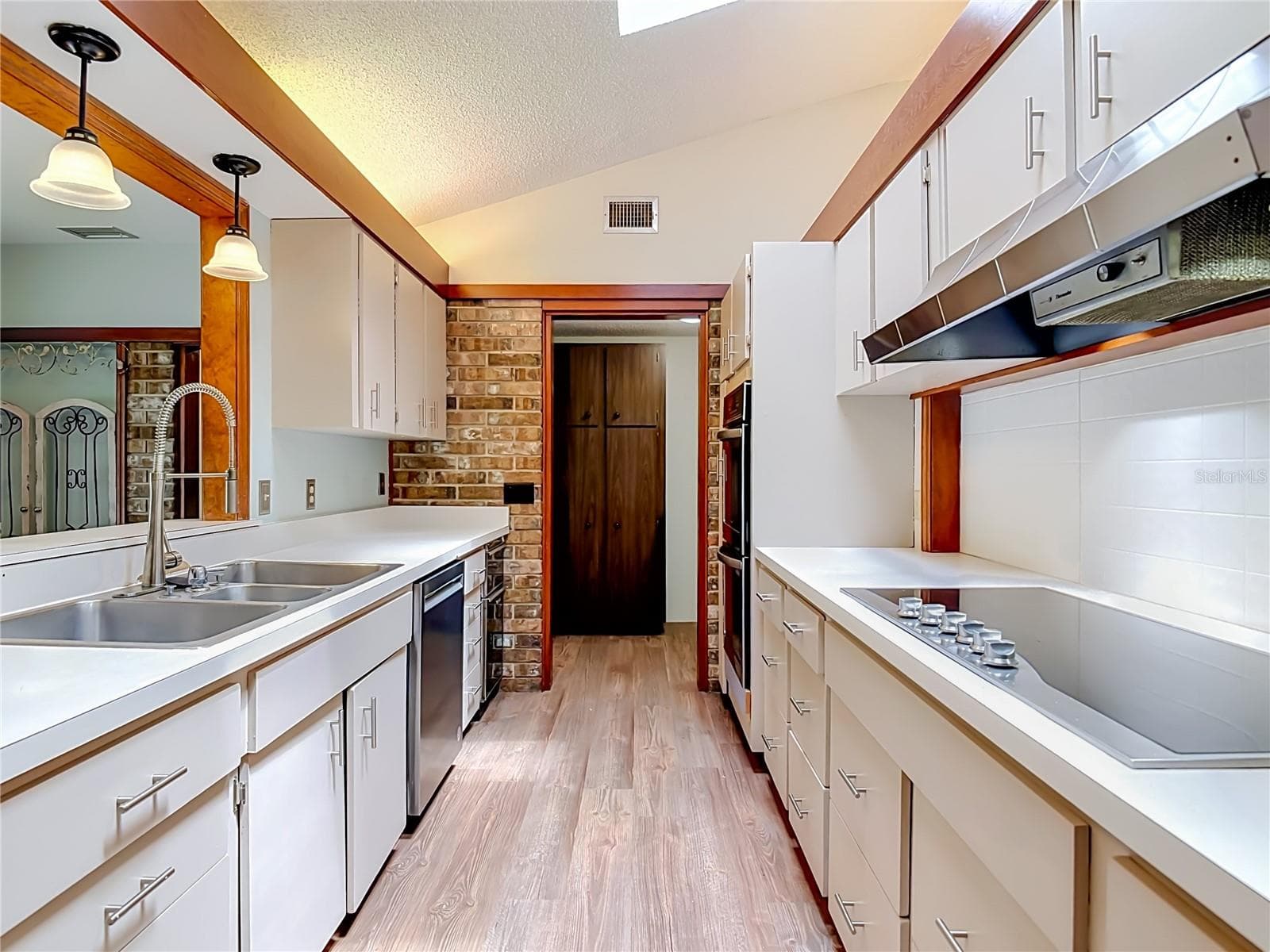 Single Family Residence at 1032 VALLEY FORGE RD, DELAND, photo 9 of 74
