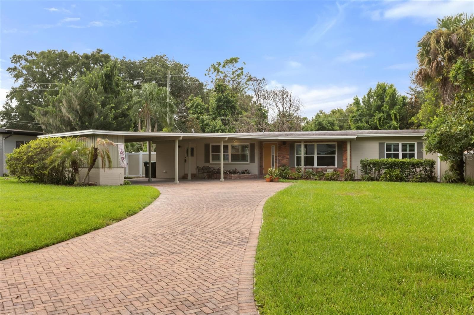 610 SWEETBRIAR RD