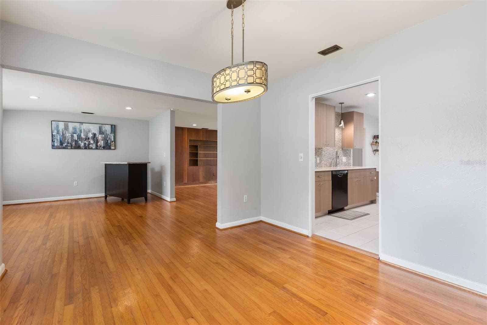 Spacious, flexible floorplan - 610 SWEETBRIAR RD, ORLANDO