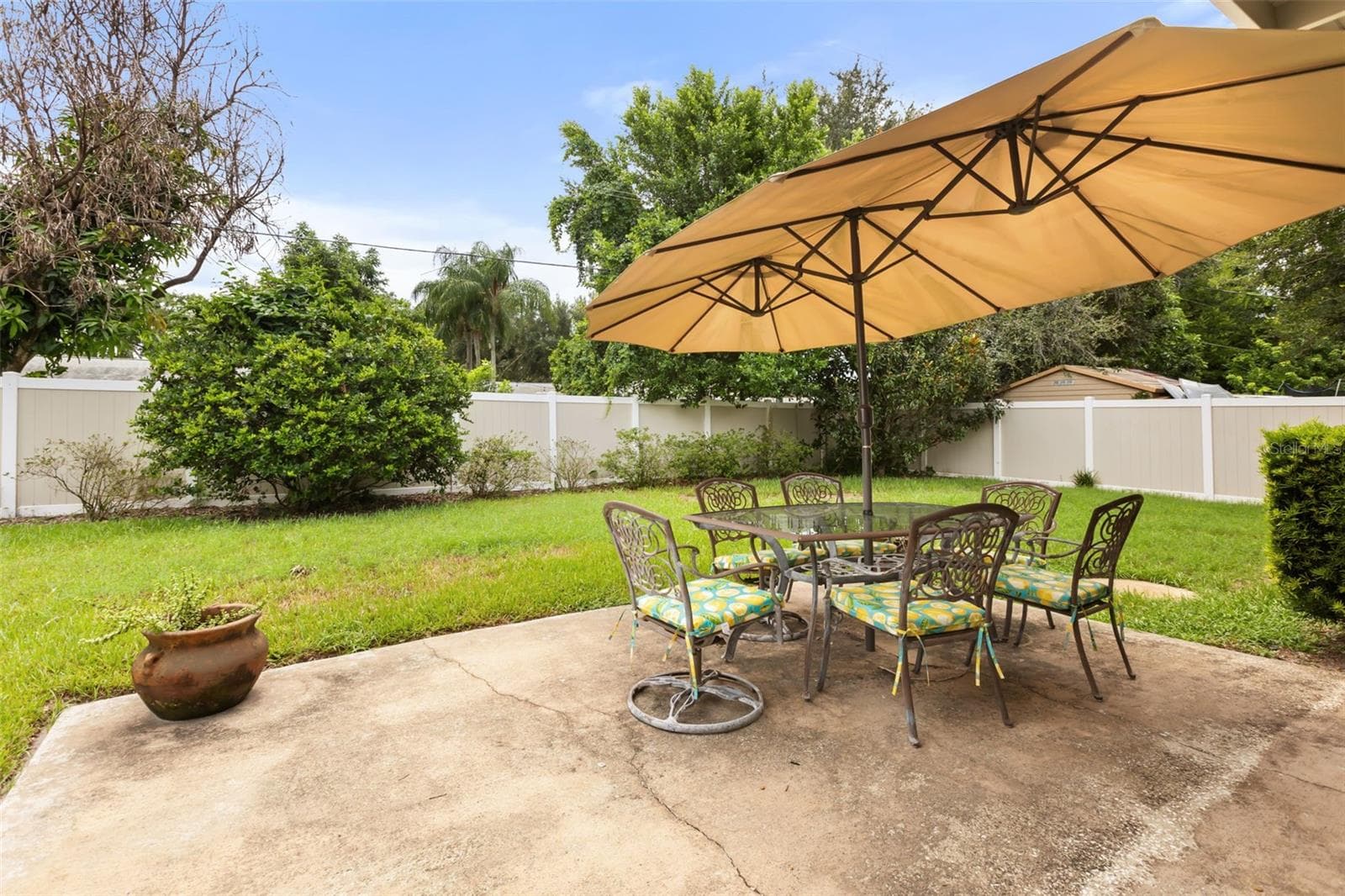 Backyard Patio - 610 SWEETBRIAR RD, ORLANDO
