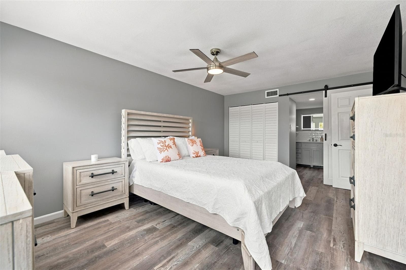 Condominium at 1805 MARINER DR #53, TARPON SPRINGS, photo 18 of 50