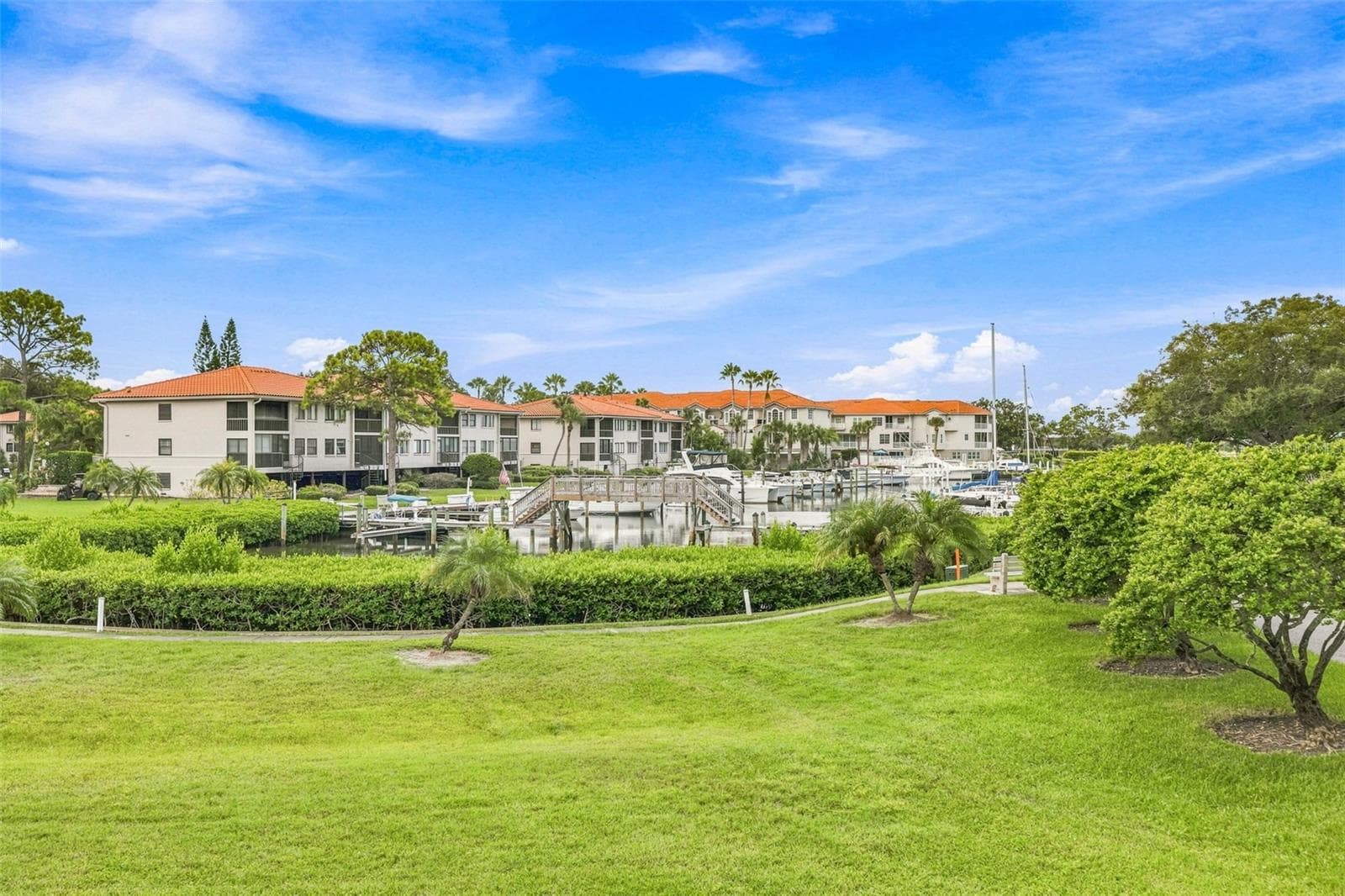 Condominium at 1805 MARINER DR #53, TARPON SPRINGS, photo 27 of 50