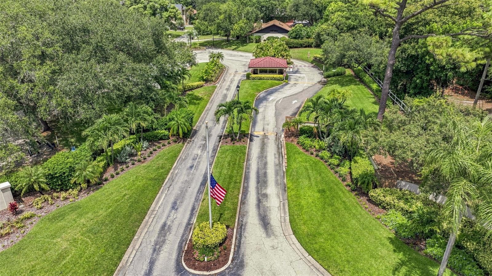 Condominium at 1805 MARINER DR #53, TARPON SPRINGS, photo 45 of 50