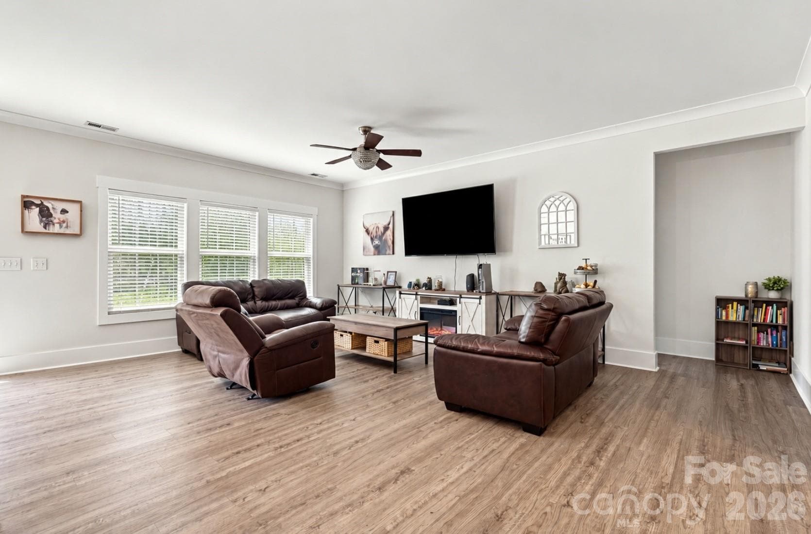 Single Family Residence at 142 Donsdale Drive, Statesville, photo 7 of 14