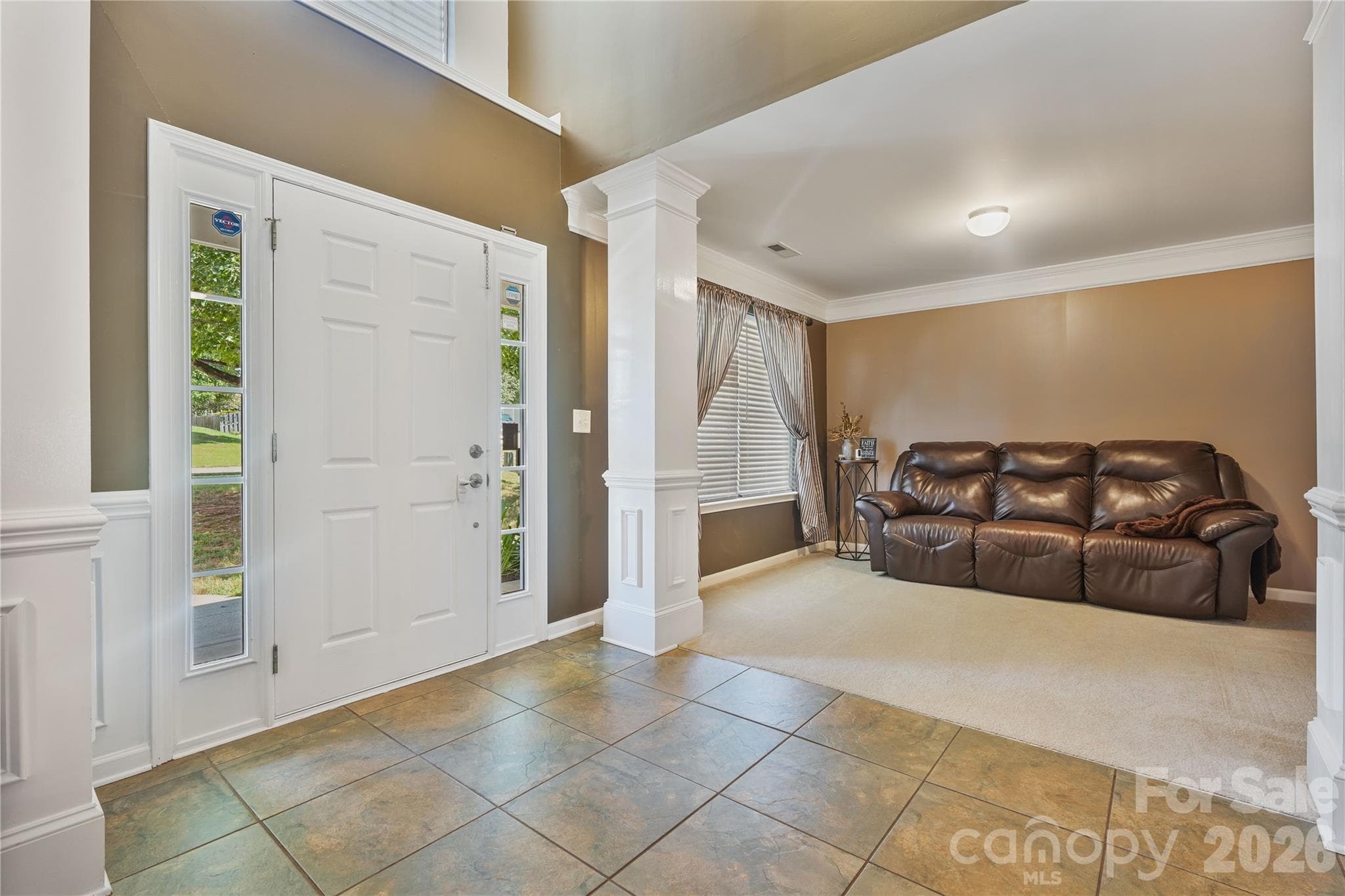 Single Family Residence at 190 Almora Loop, Mooresville, photo 4 of 40