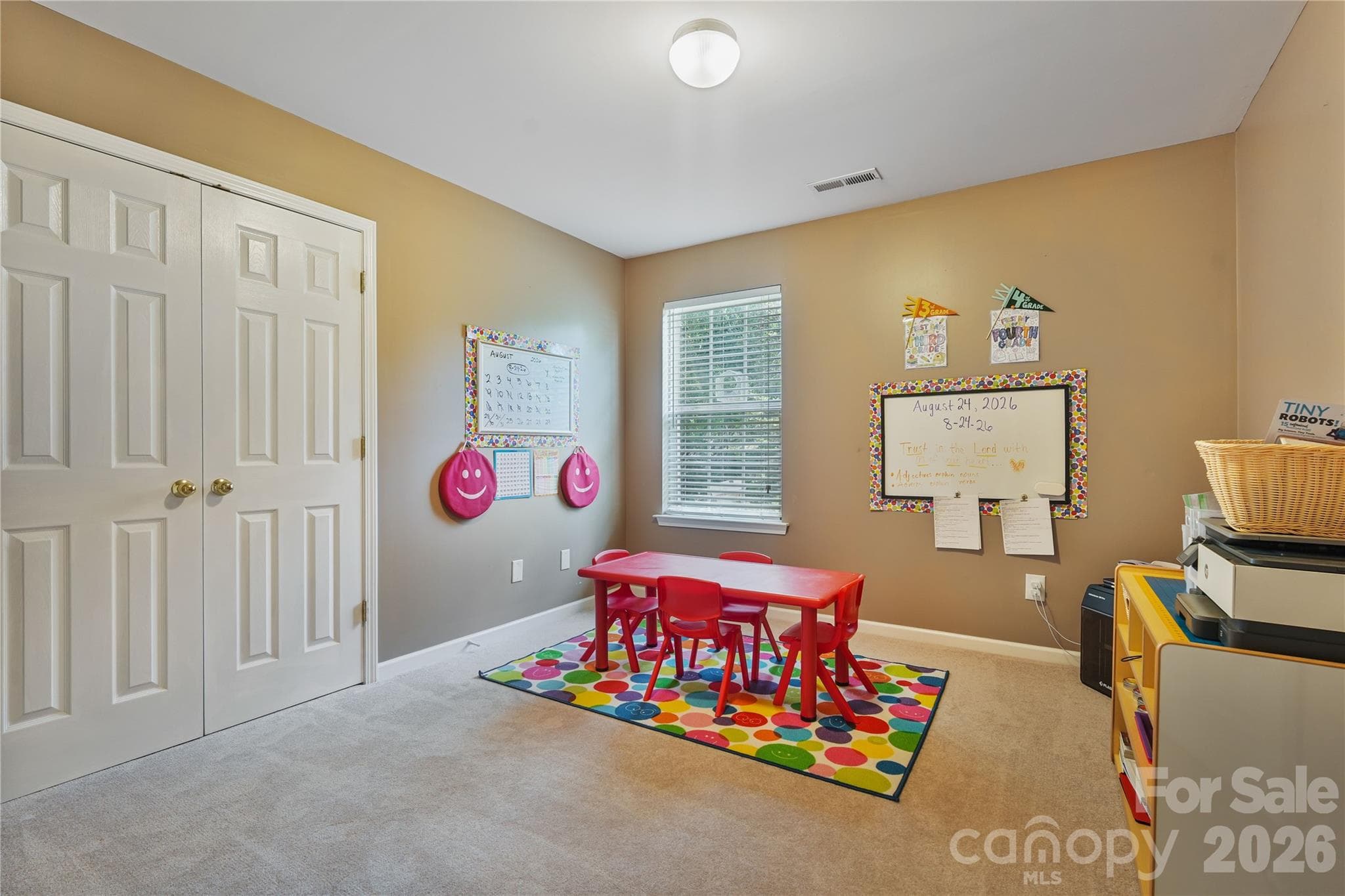 Single Family Residence at 190 Almora Loop, Mooresville, photo 8 of 40