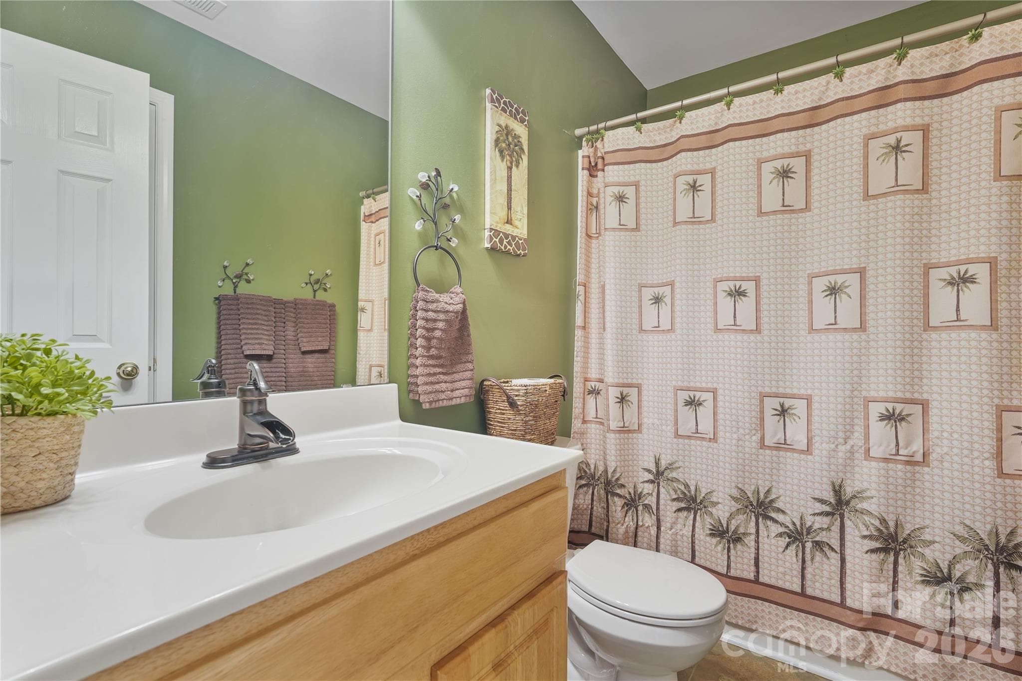 Single Family Residence at 190 Almora Loop, Mooresville, photo 10 of 40