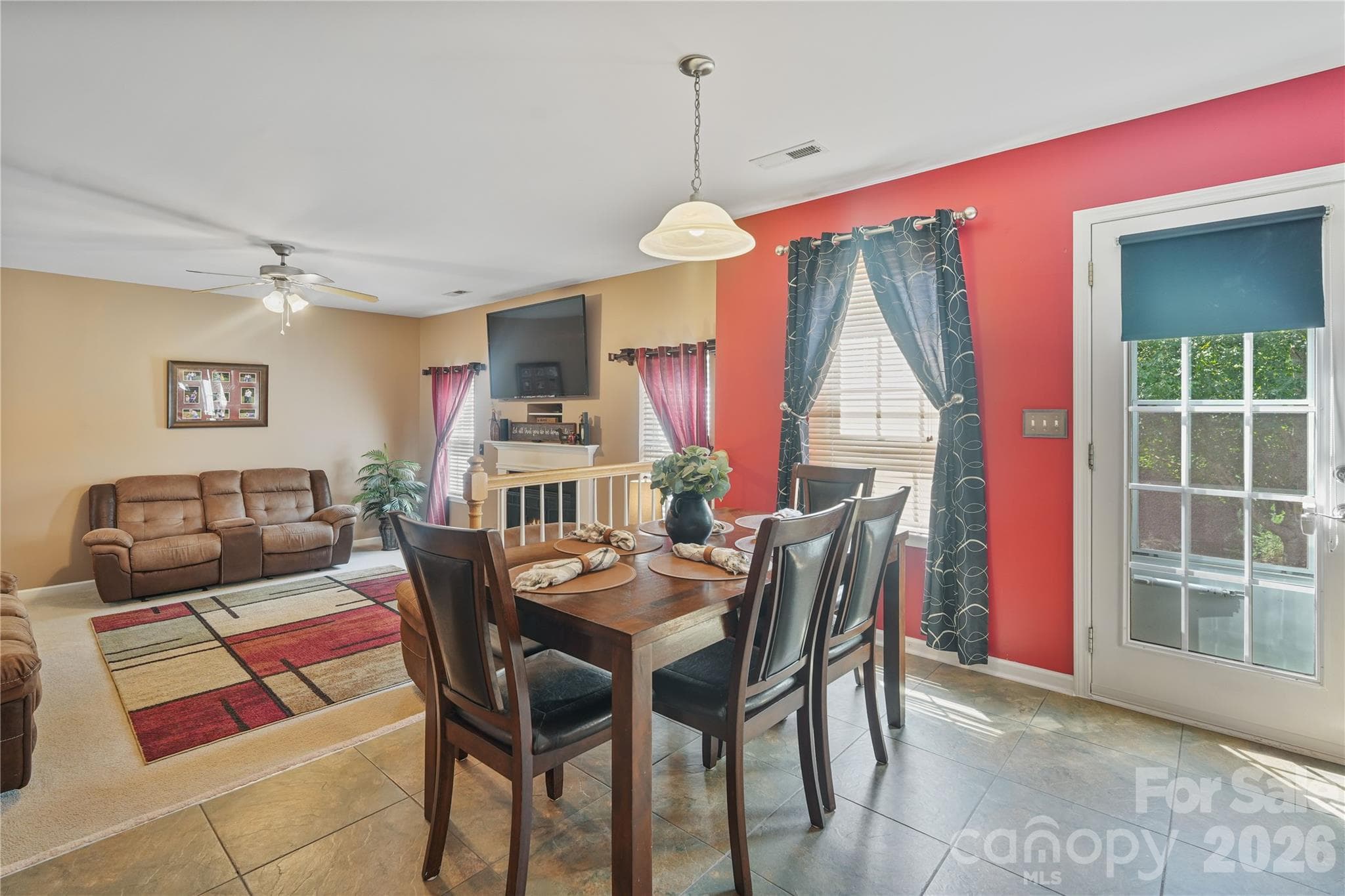 Single Family Residence at 190 Almora Loop, Mooresville, photo 17 of 40