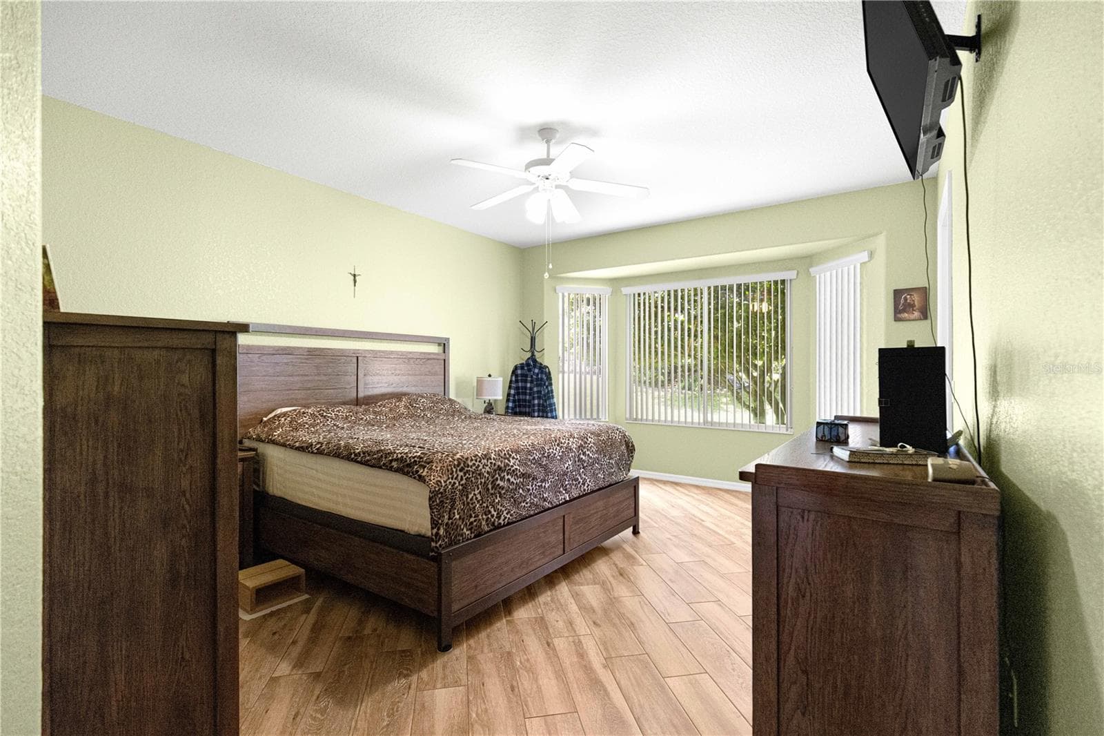 Single Family Residence at 12864 SE 92ND COURT RD, SUMMERFIELD, photo 16 of 67