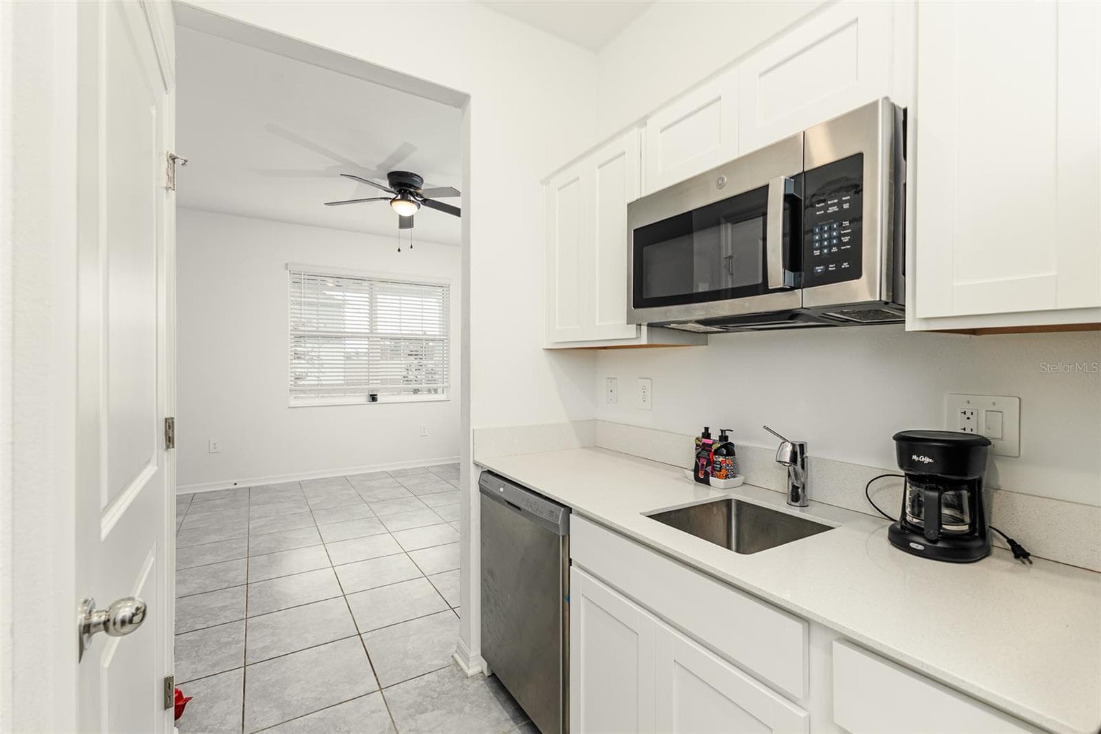 Single Family Residence at 1228 TYLER LOOP, WINTER HAVEN, photo 11 of 25