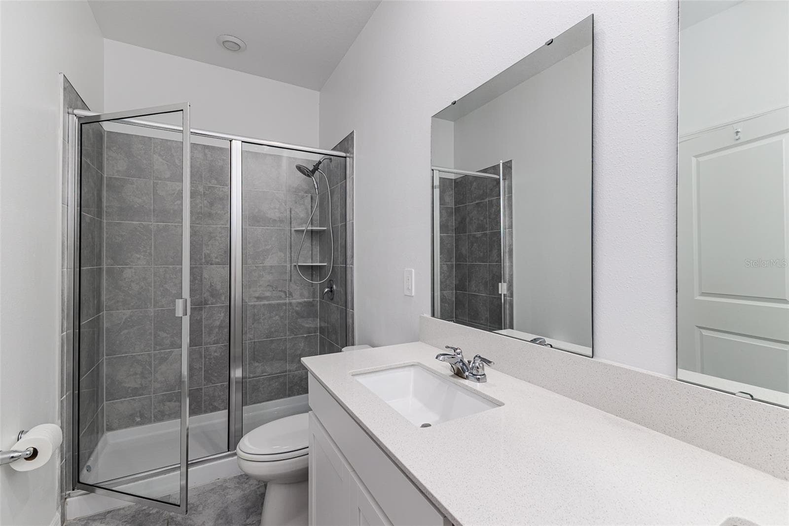 Single Family Residence at 1228 TYLER LOOP, WINTER HAVEN, photo 20 of 25