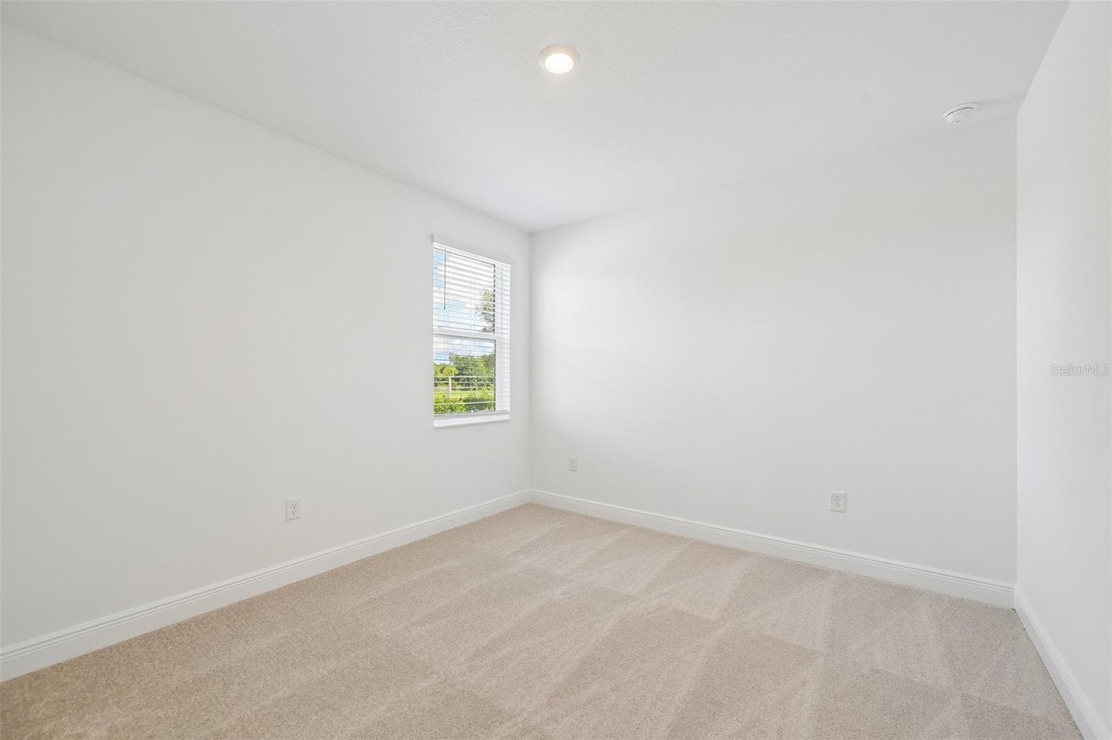 Single Family Residence at 7551 HAWKSTONE DR, SARASOTA, photo 21 of 31