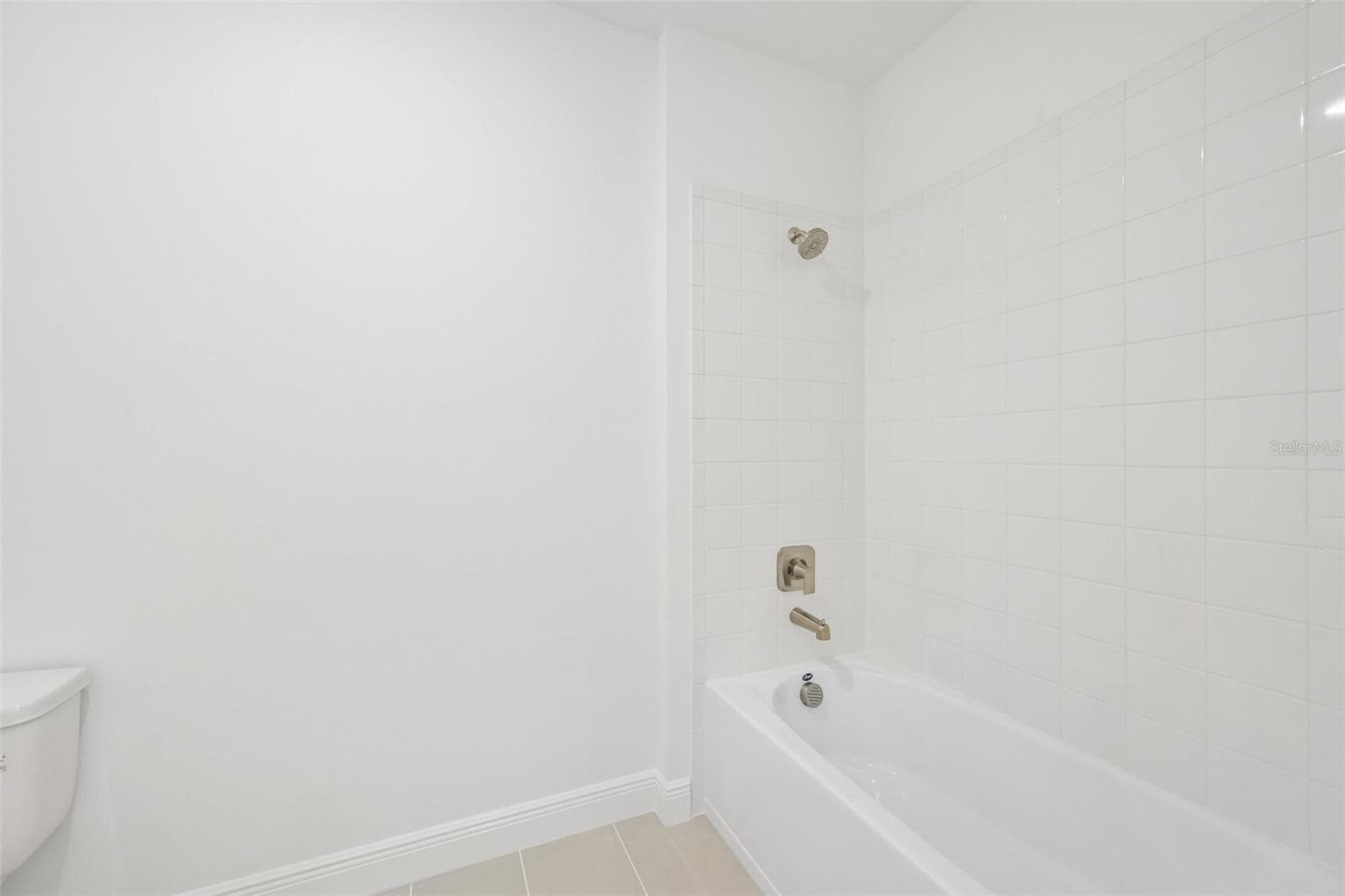 Single Family Residence at 7551 HAWKSTONE DR, SARASOTA, photo 24 of 31