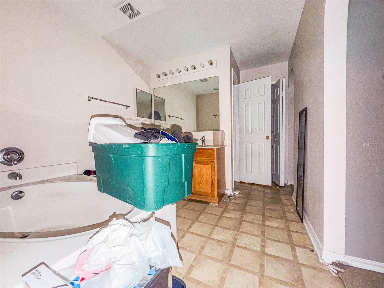 Single Family Residence at 122 FLATFISH CT, POINCIANA, photo 36 of 40