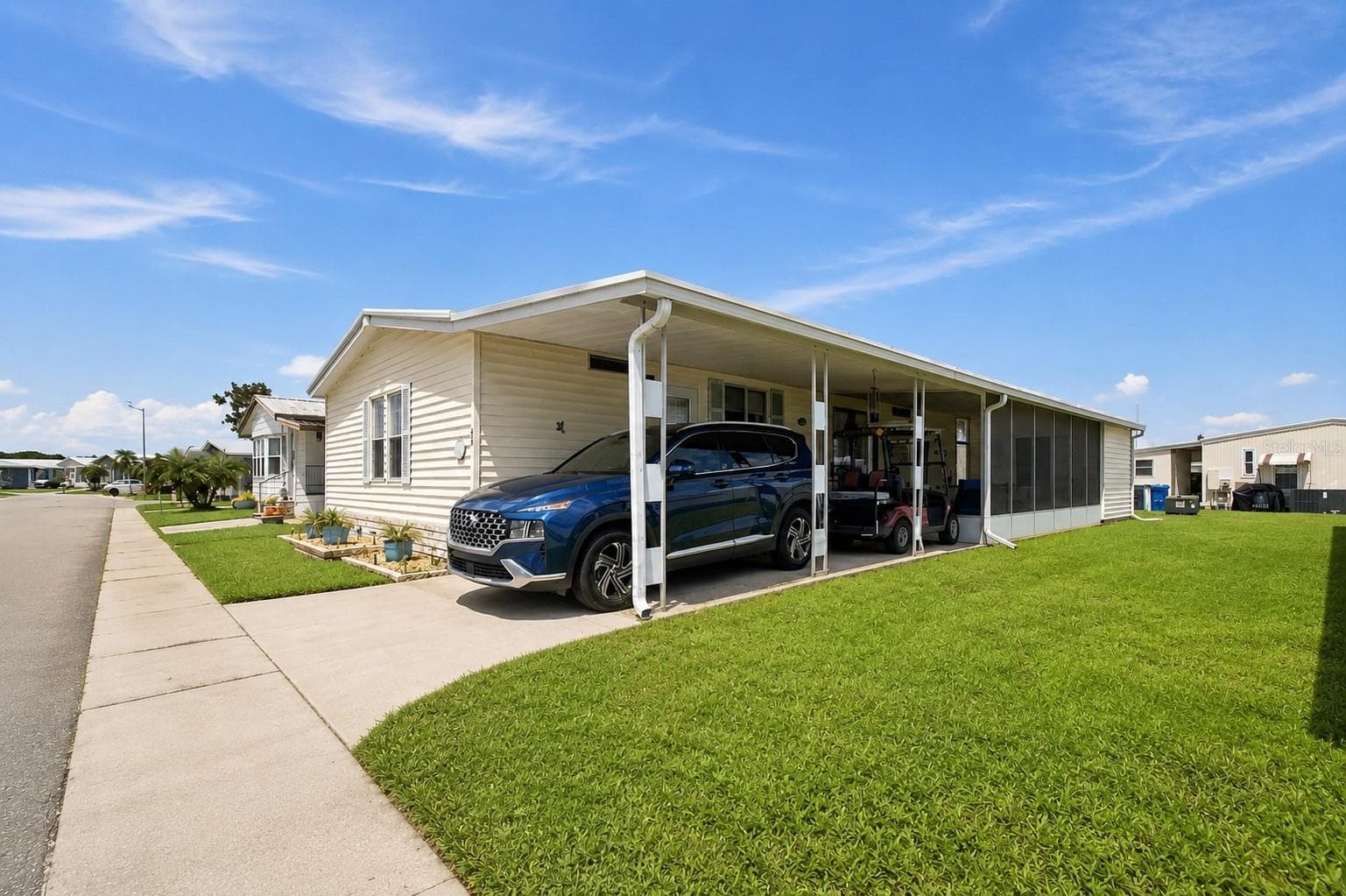 Manufactured Home at 56 PELICAN DR S, OLDSMAR, photo 43 of 61