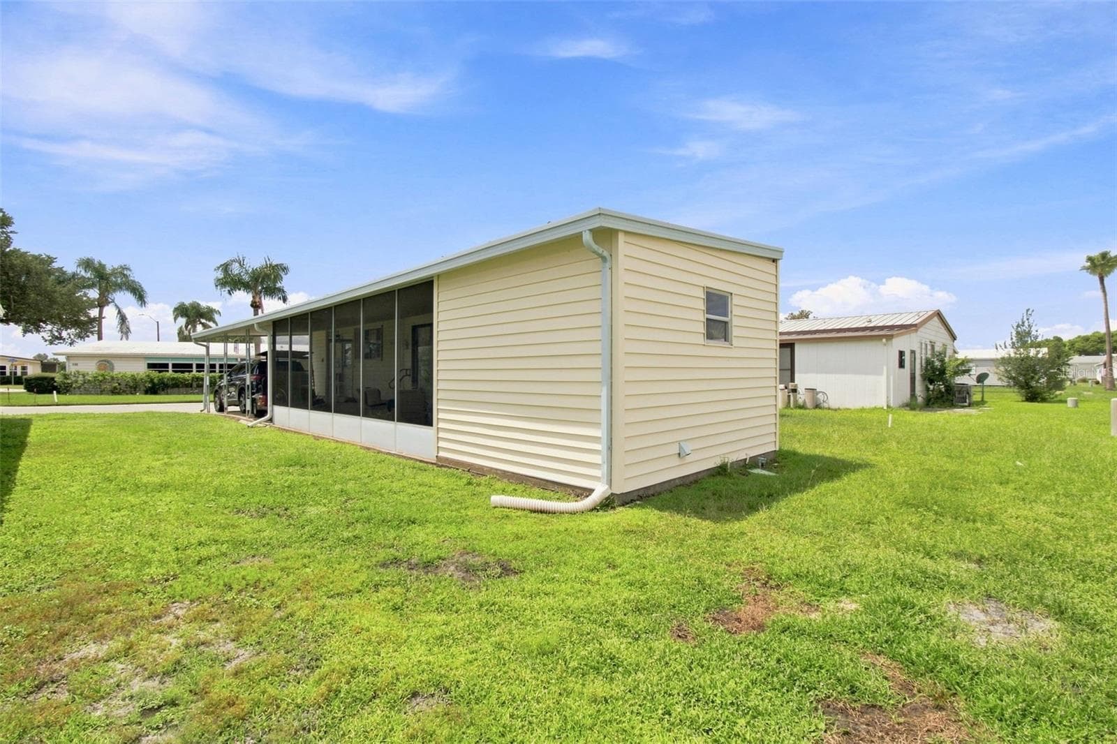 Manufactured Home at 56 PELICAN DR S, OLDSMAR, photo 45 of 61