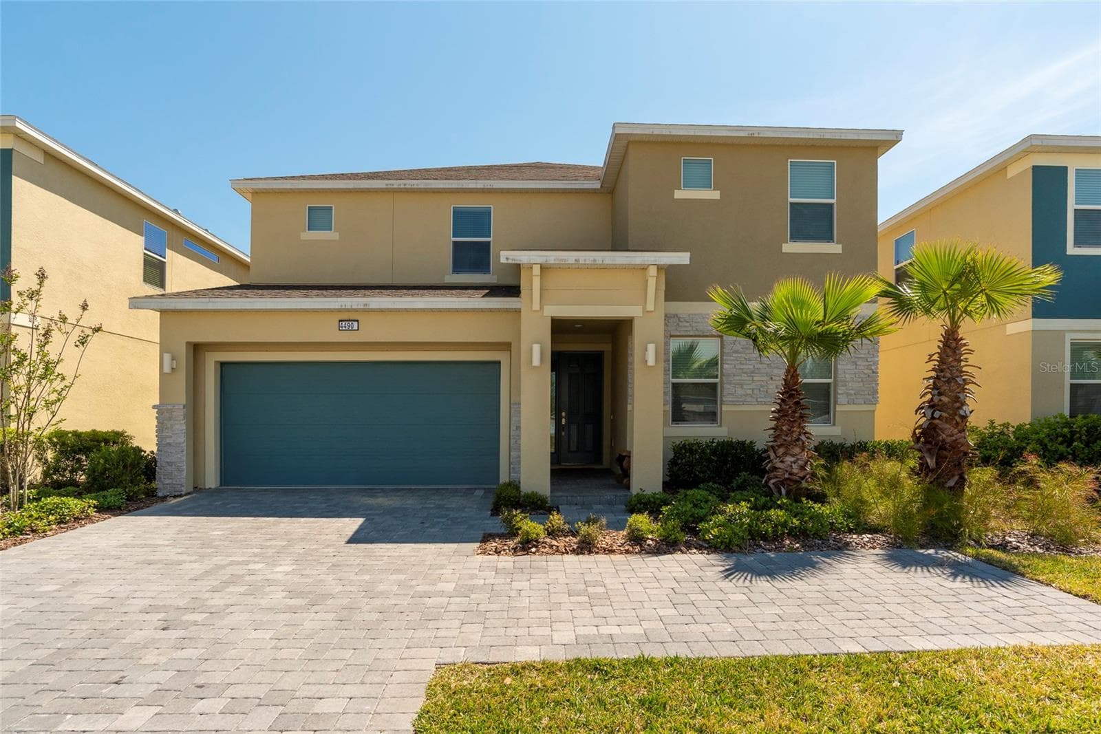 4490 MONADO DR