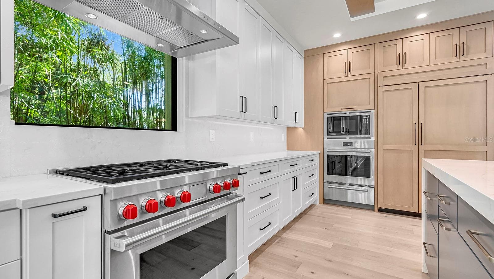 Kitchen - 901 GOLFVIEW TER, WINTER PARK