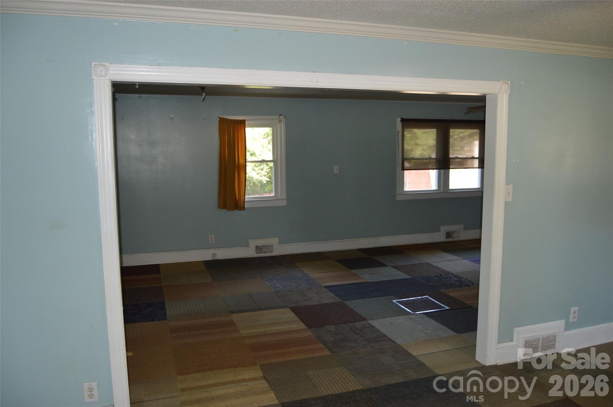 Single Family Residence at 437 Hillcrest Road, Statesville, photo 14 of 29