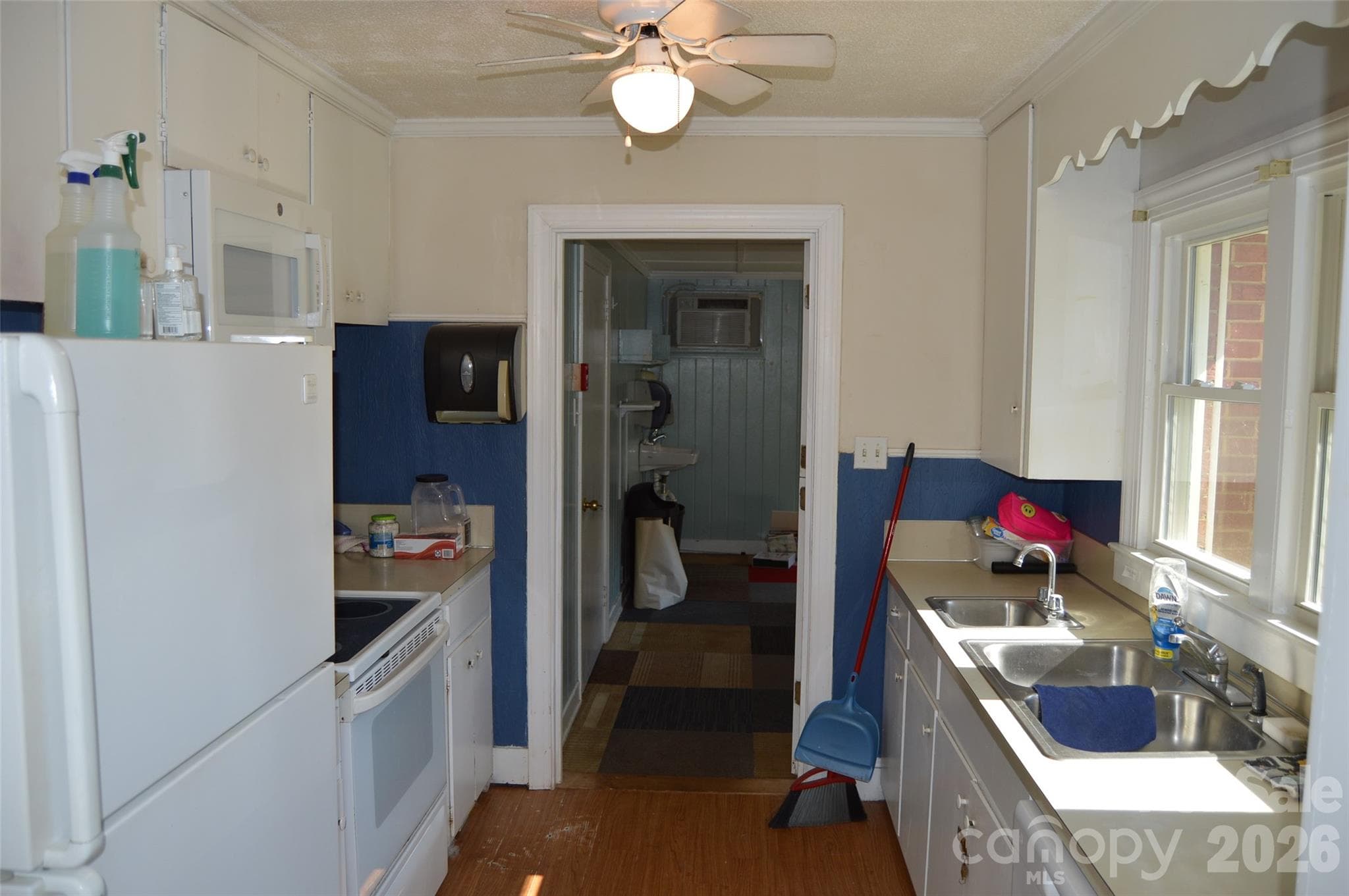 Single Family Residence at 437 Hillcrest Road, Statesville, photo 21 of 29