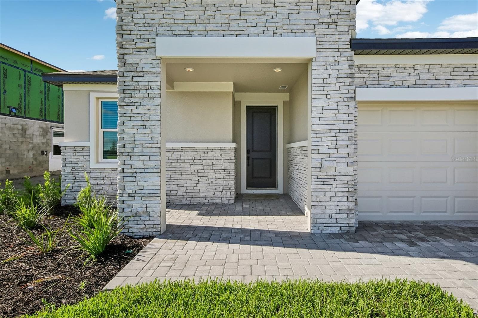 Single Family Residence at 9246 DEEP HORIZON LOOP, PARRISH, photo 2 of 33