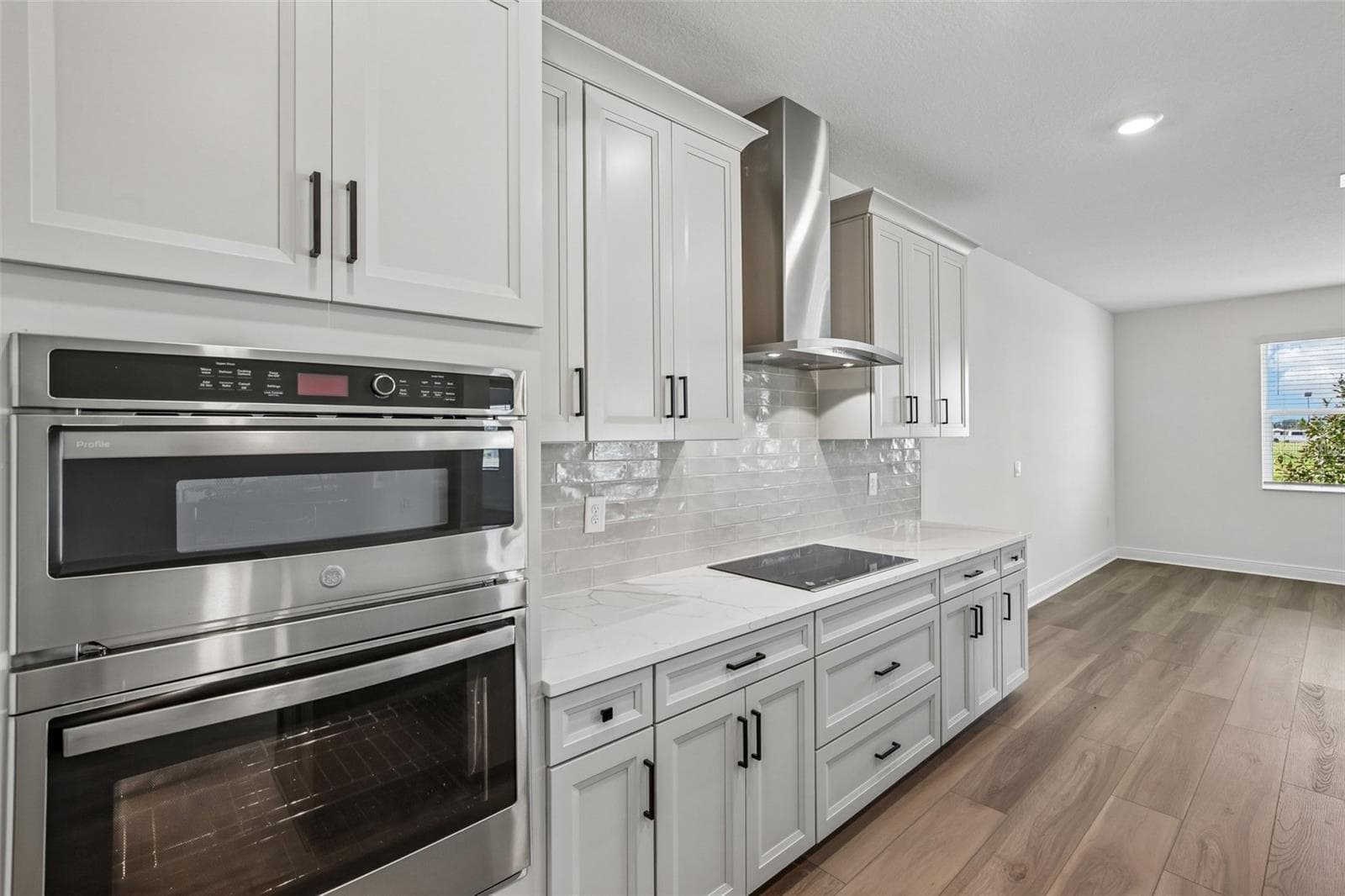 Single Family Residence at 9246 DEEP HORIZON LOOP, PARRISH, photo 9 of 33