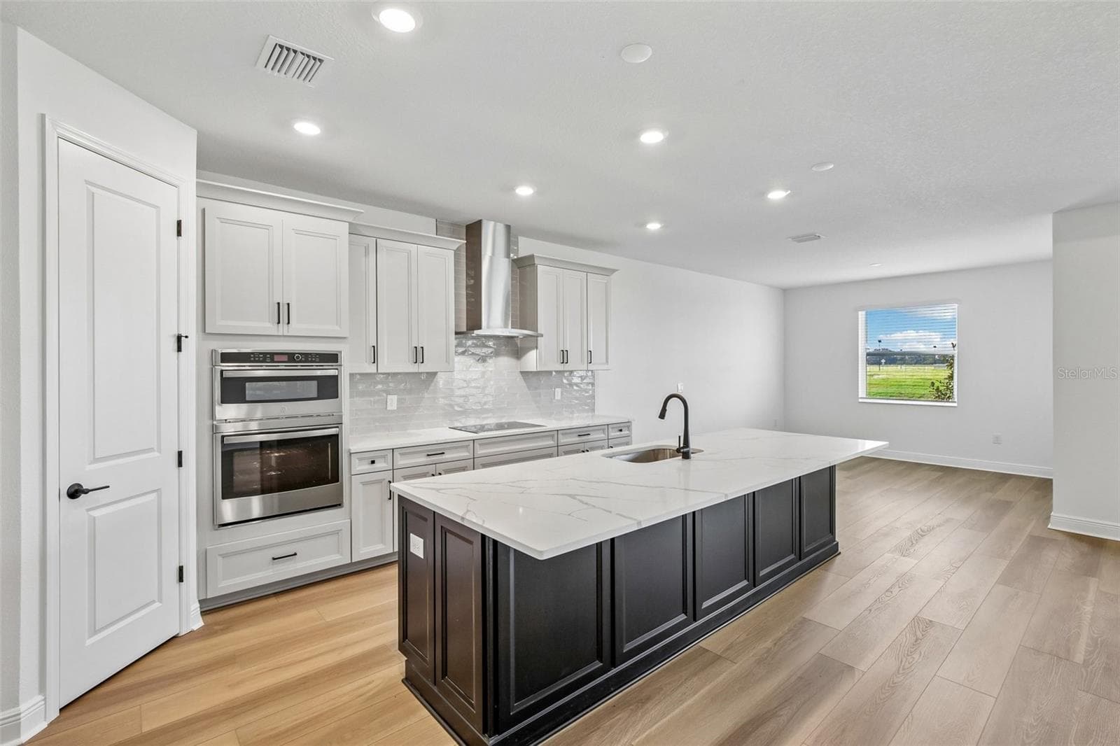 Single Family Residence at 9246 DEEP HORIZON LOOP, PARRISH, photo 5 of 33