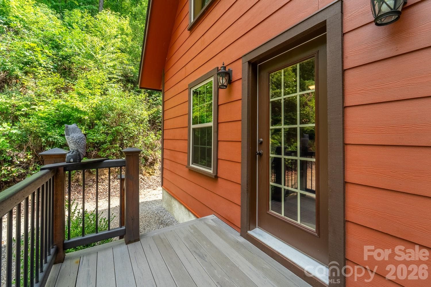 Single Family Residence at 32 Grand View Estates Drive, Whittier, photo 9 of 48