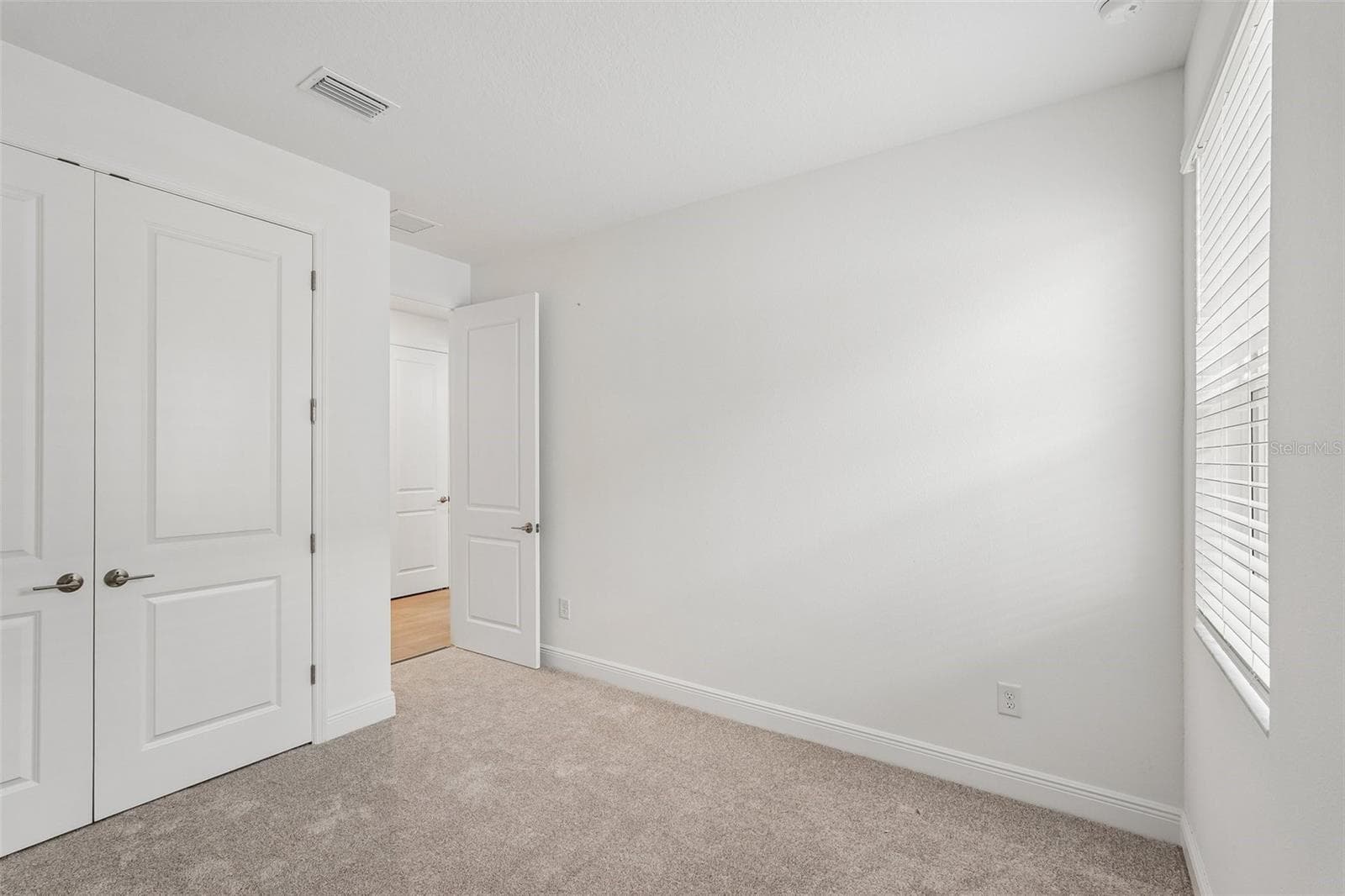Single Family Residence at 152 VISTERA BLVD, NOKOMIS, photo 11 of 21