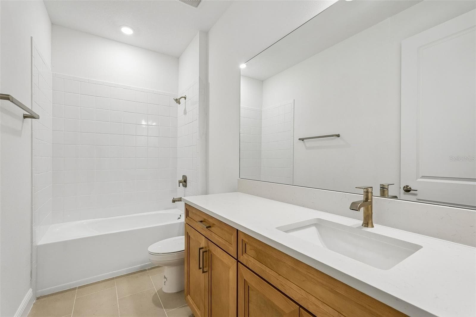 Single Family Residence at 152 VISTERA BLVD, NOKOMIS, photo 16 of 21