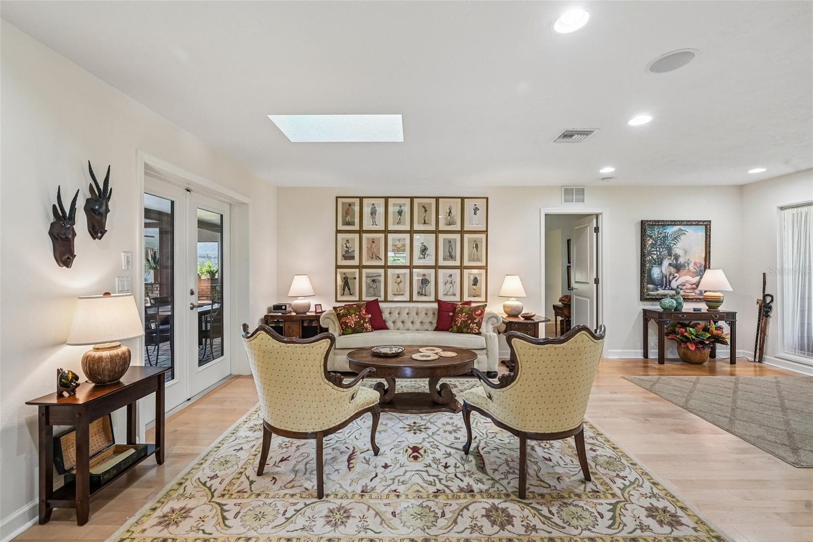 Single Family Residence at 4502 FRIAR TUCK LN, SARASOTA, photo 6 of 44