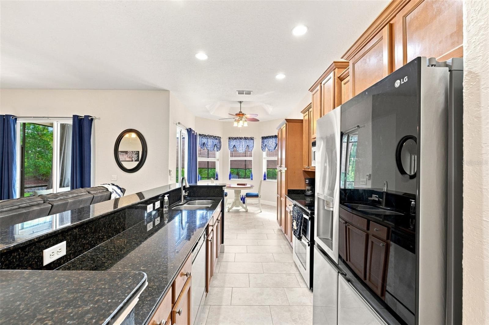 Kitchen - 25 SANDERS CIR, HOMOSASSA