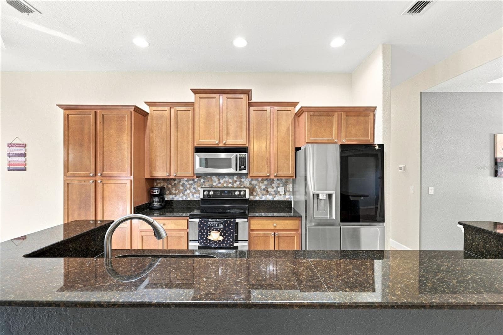 Kitchen - 25 SANDERS CIR, HOMOSASSA