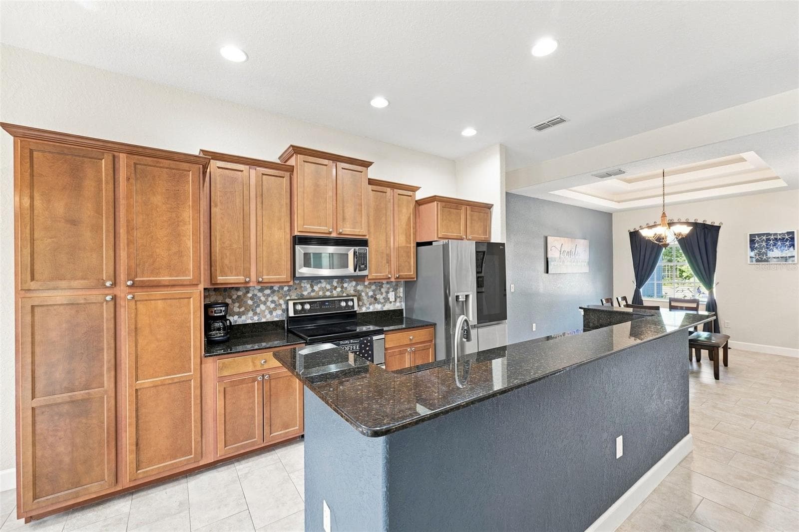 Kitchen - 25 SANDERS CIR, HOMOSASSA