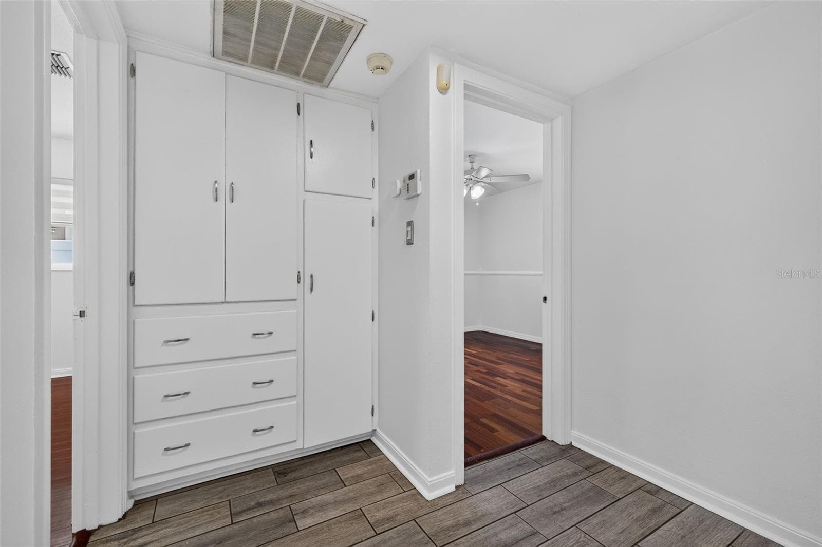 Original Built-in cabinets for extra storage - 4062 3RD AVE N, ST PETERSBURG
