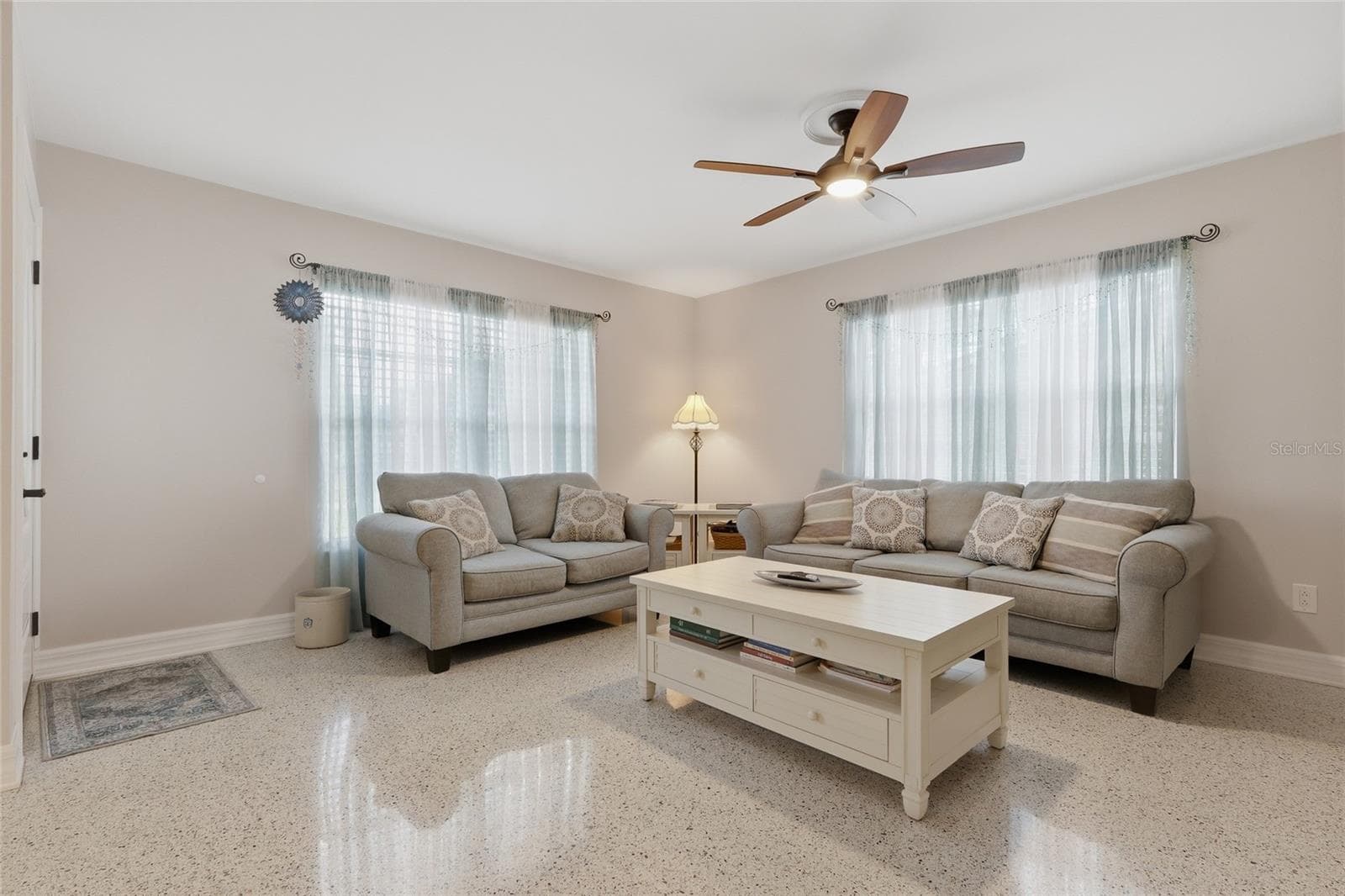 Single Family Residence at 8403 S FLINTROCK CT, TAMPA, photo 5 of 43