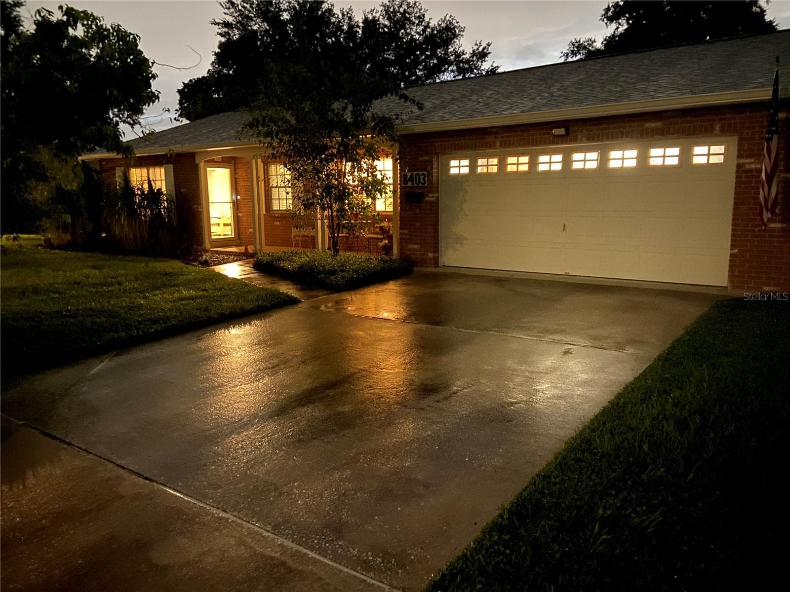 Single Family Residence at 8403 S FLINTROCK CT, TAMPA, photo 39 of 43