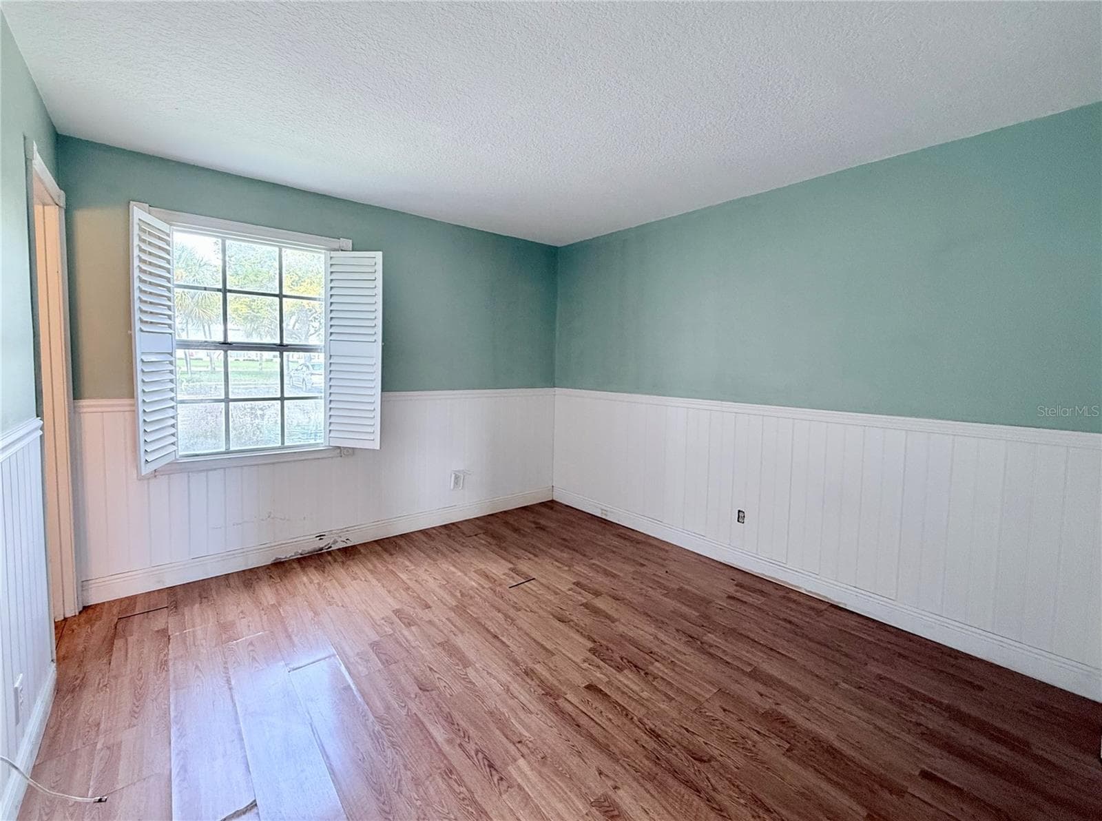Condominium at 4784 BEACH DR SE #B, ST PETERSBURG, photo 8 of 40