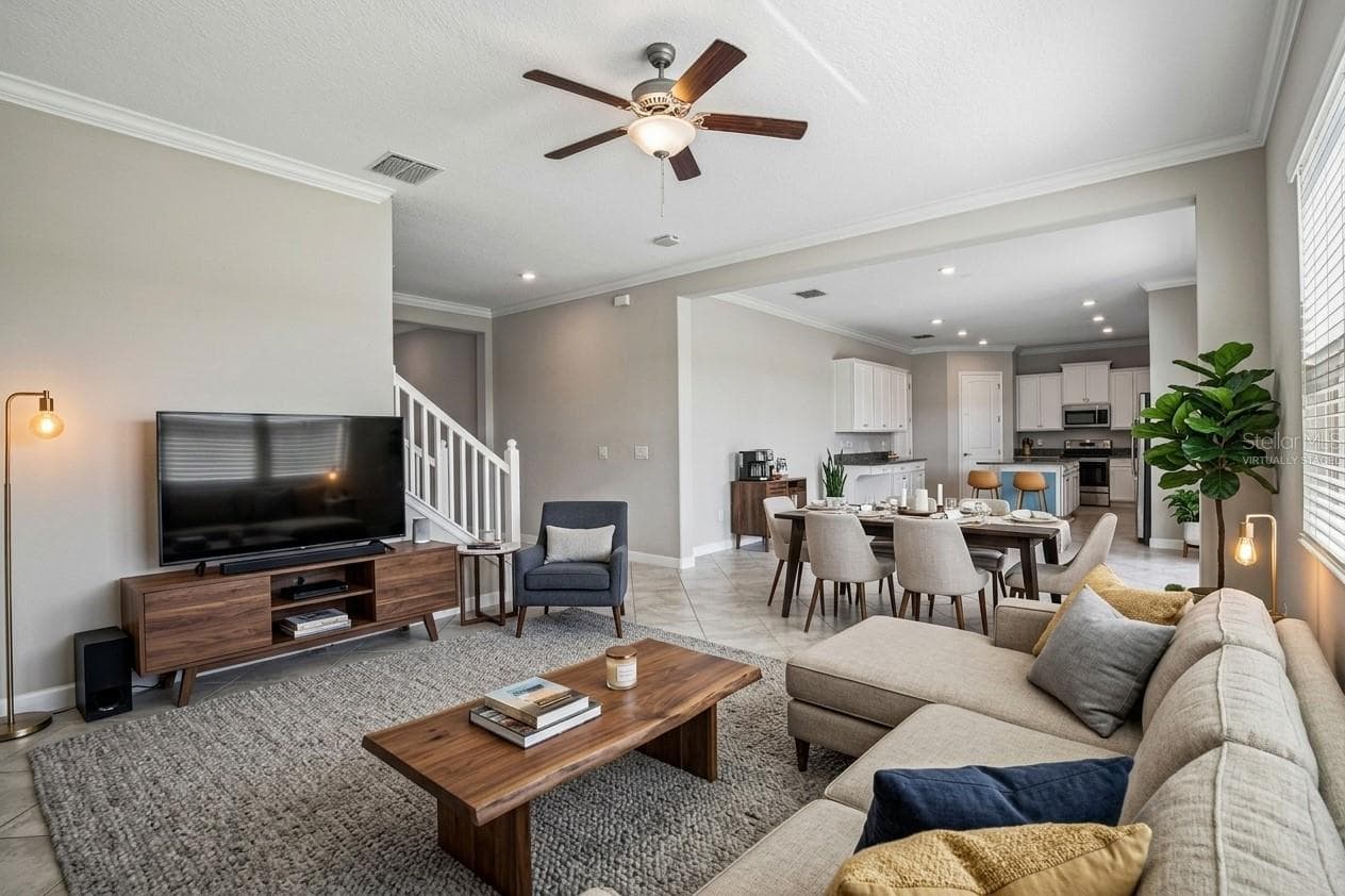 VIRTUALLY STAGED - 11516 SUNBURST MARBLE RD, RIVERVIEW