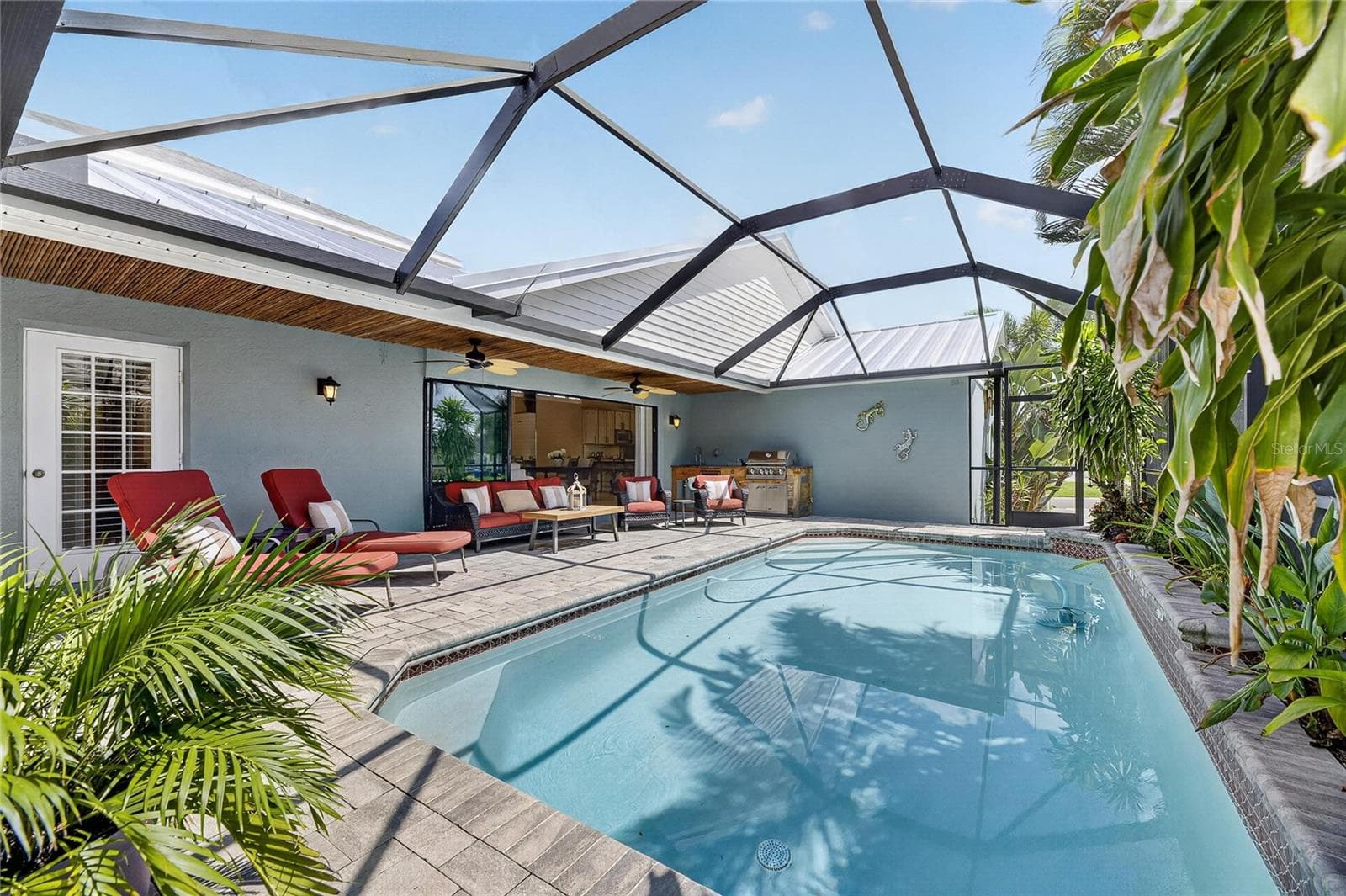 Single Family Residence at 918 SHAGOS DR, APOLLO BEACH, photo 3 of 75