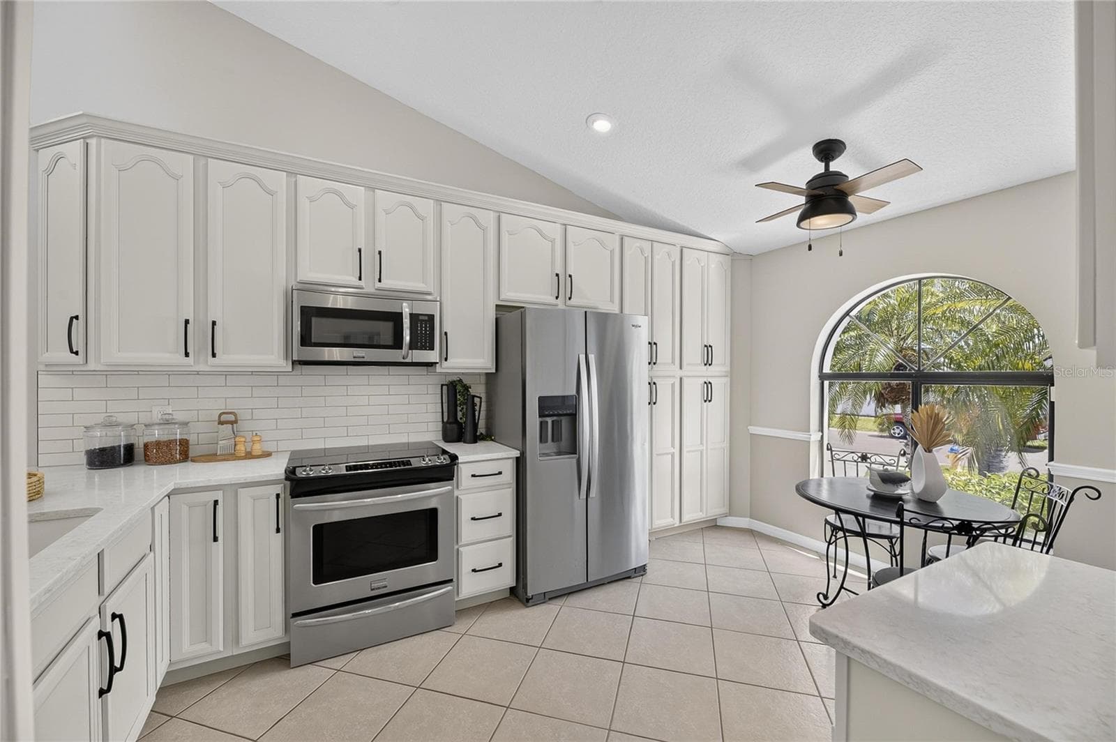 Single Family Residence at 918 SHAGOS DR, APOLLO BEACH, photo 12 of 75